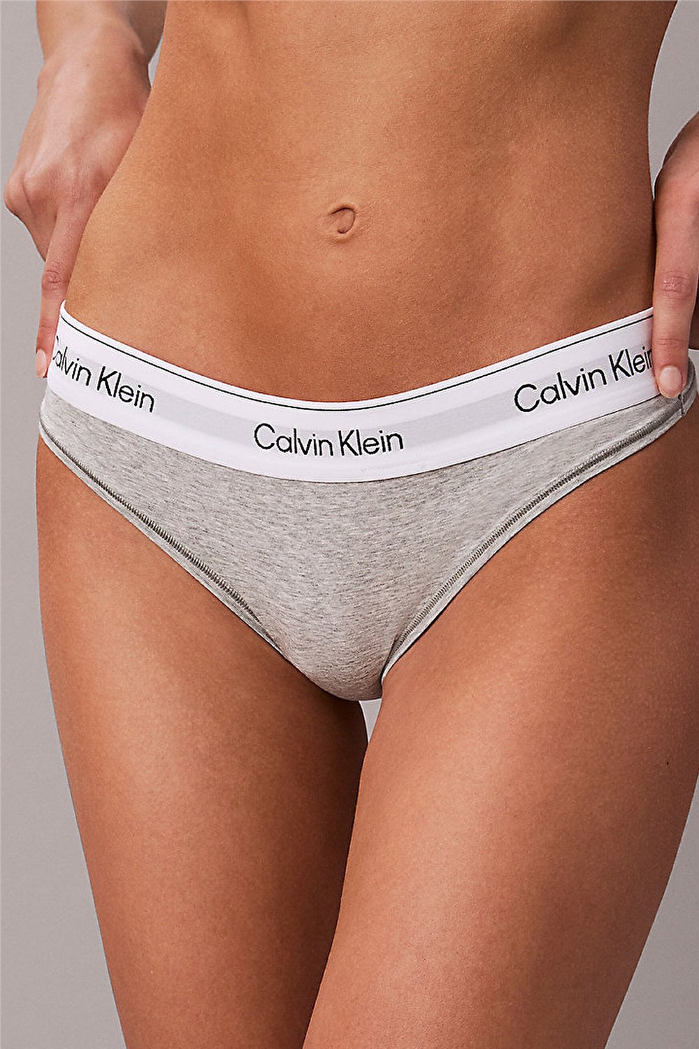 Calvin Klein Thong Kadın Külot Gri