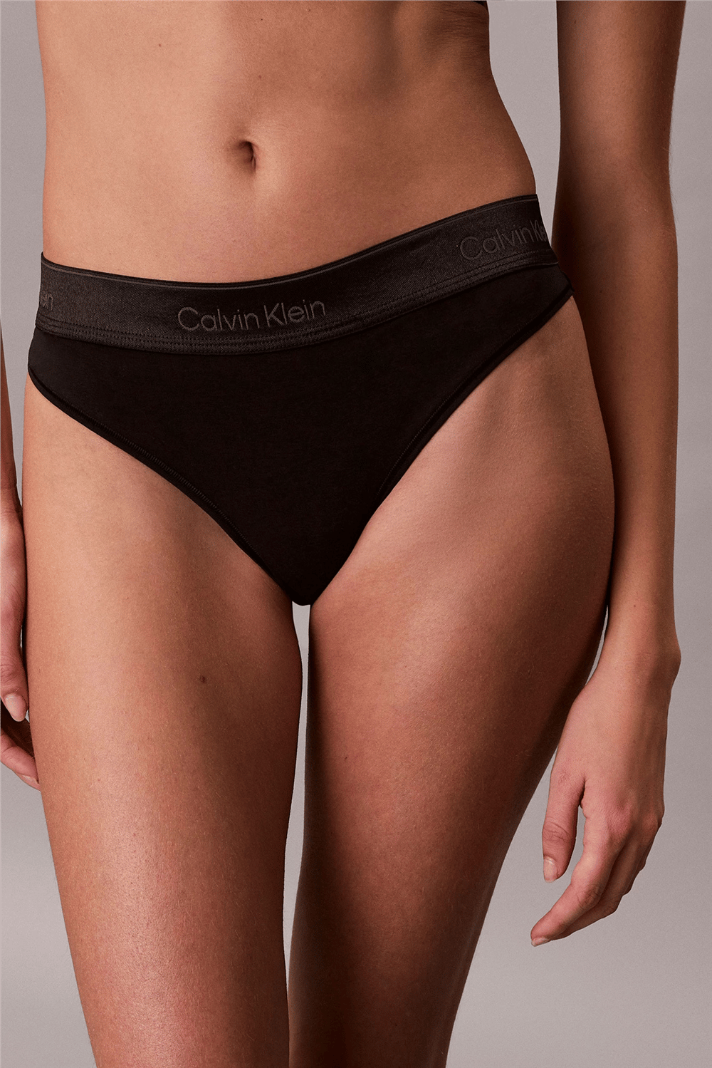 Calvin Klein Thong Kadın Külot Siyah