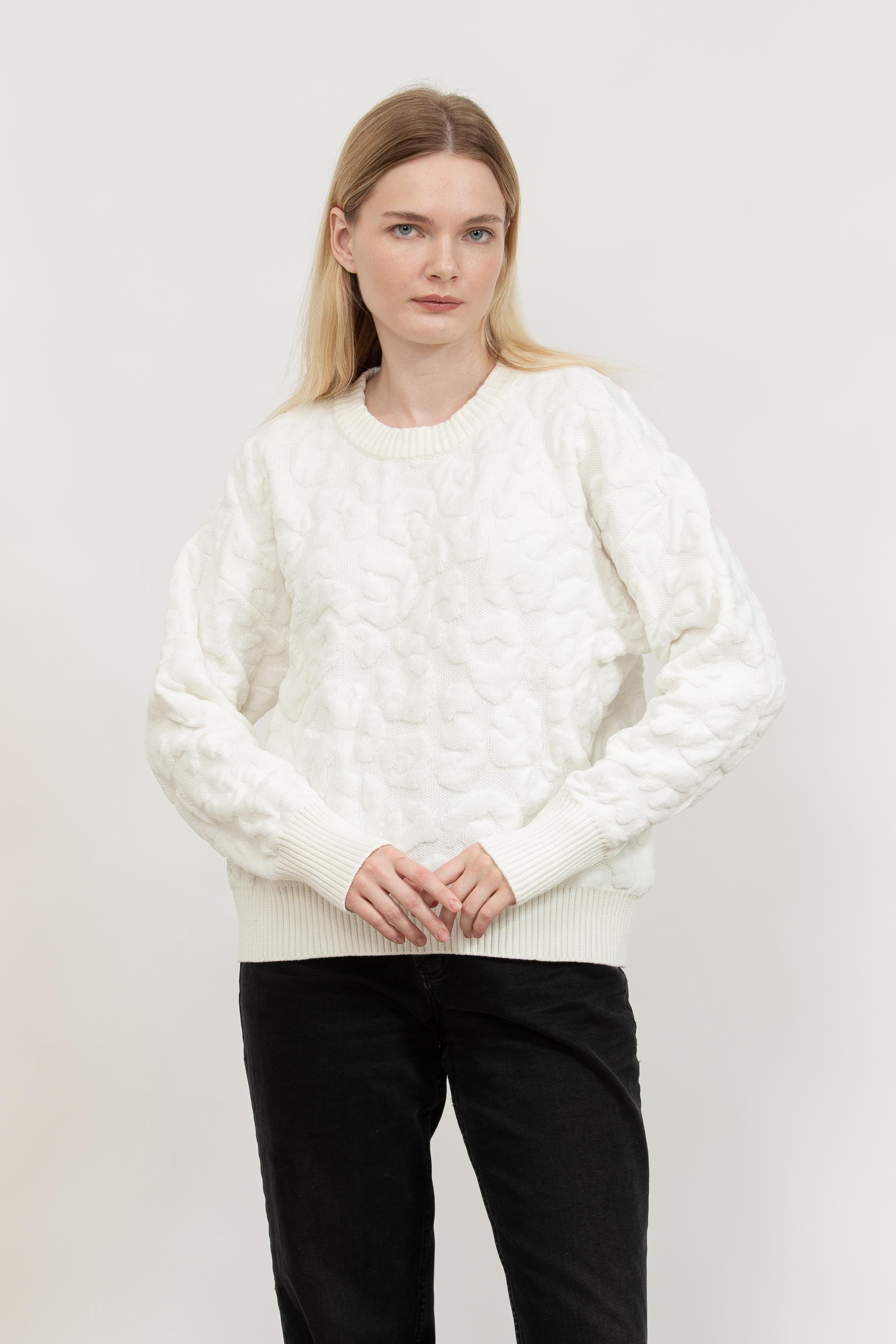 dkny-kadin-triko-a85c6e.jpg