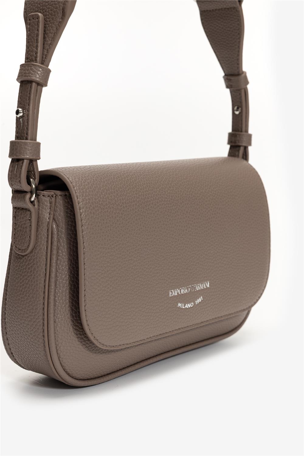 Emporio Armani Kadın Mini Omuz Çantası