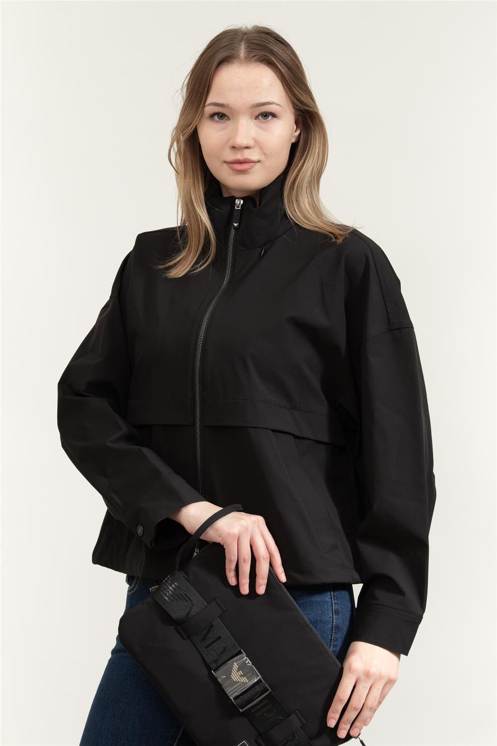 Emporio Armani Kadın Mont