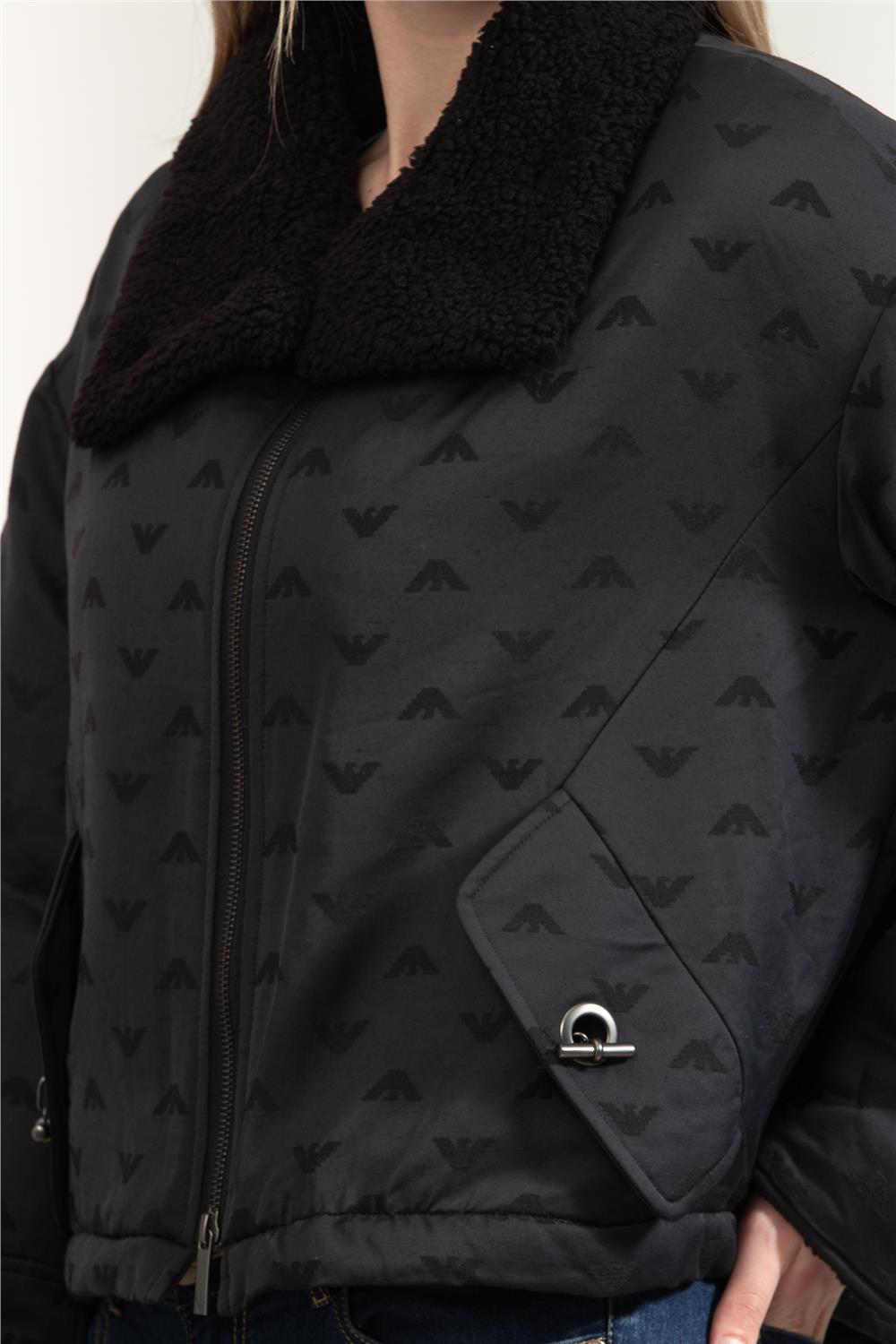 Emporio Armani Kadın Mont