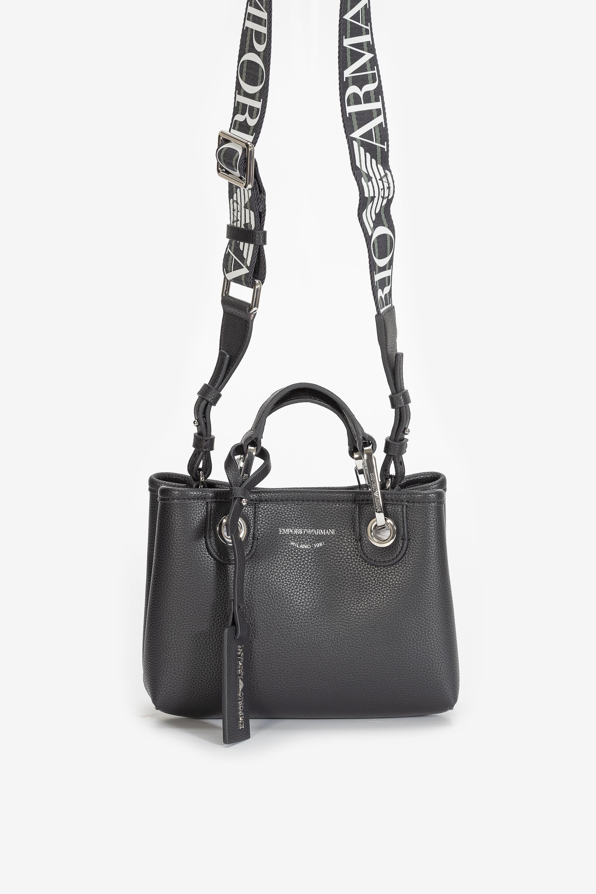 Emporio Armani Kadın Omuz Çantası
