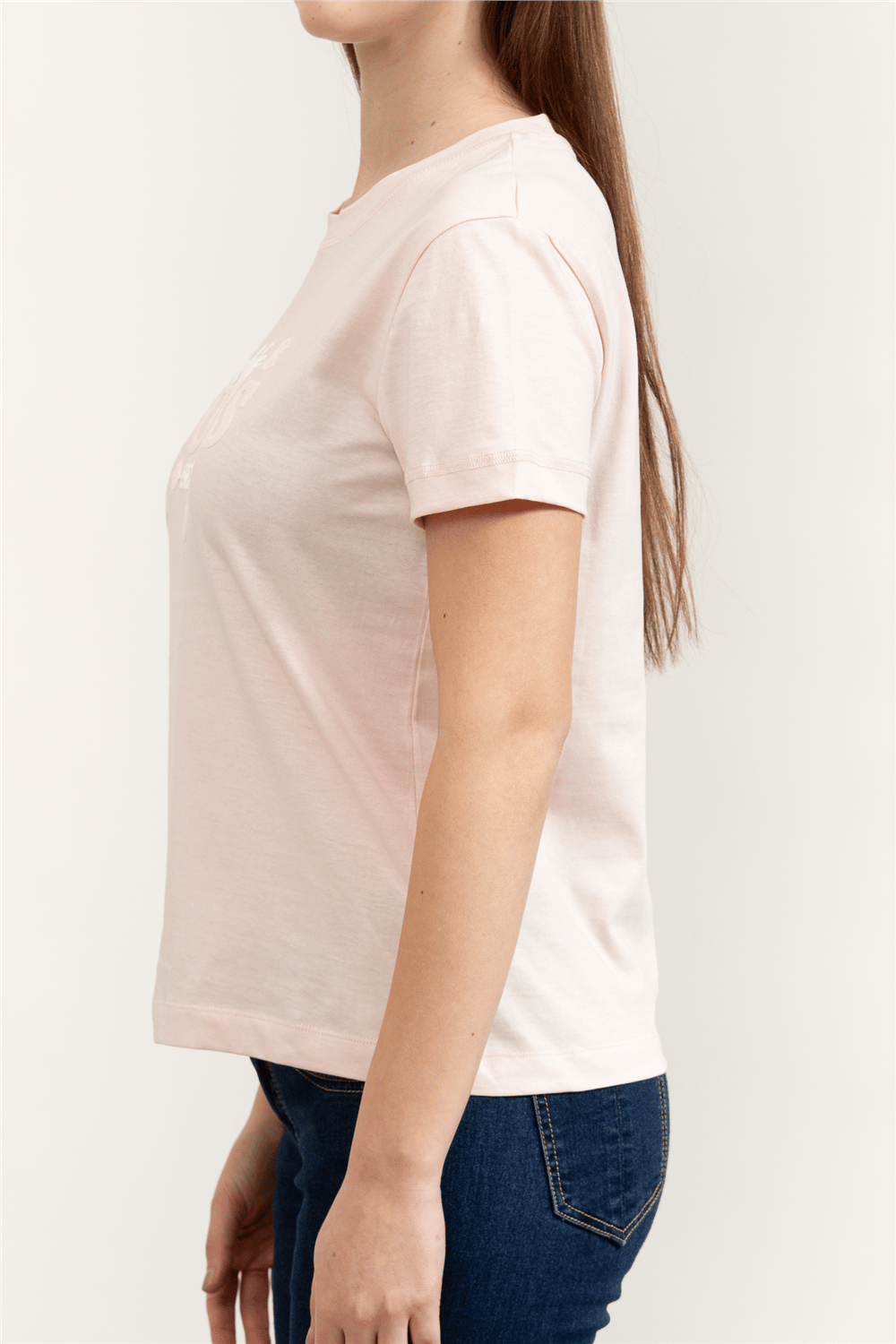Guess Agnes Kadın Aktif Regular Fit Bisiklet Yaka T-Shirt