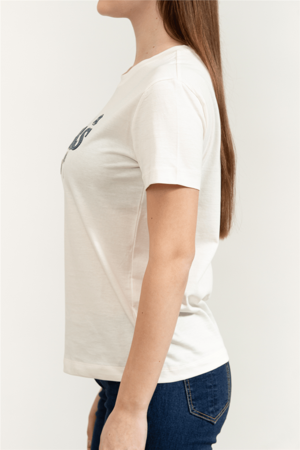 Guess Agnes Kadın Aktif Regular Fit Bisiklet Yaka T-Shirt