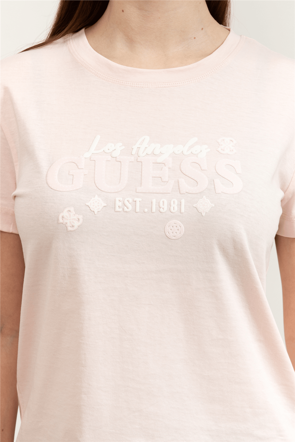 Guess Agnes Kadın Aktif Regular Fit Bisiklet Yaka T-Shirt