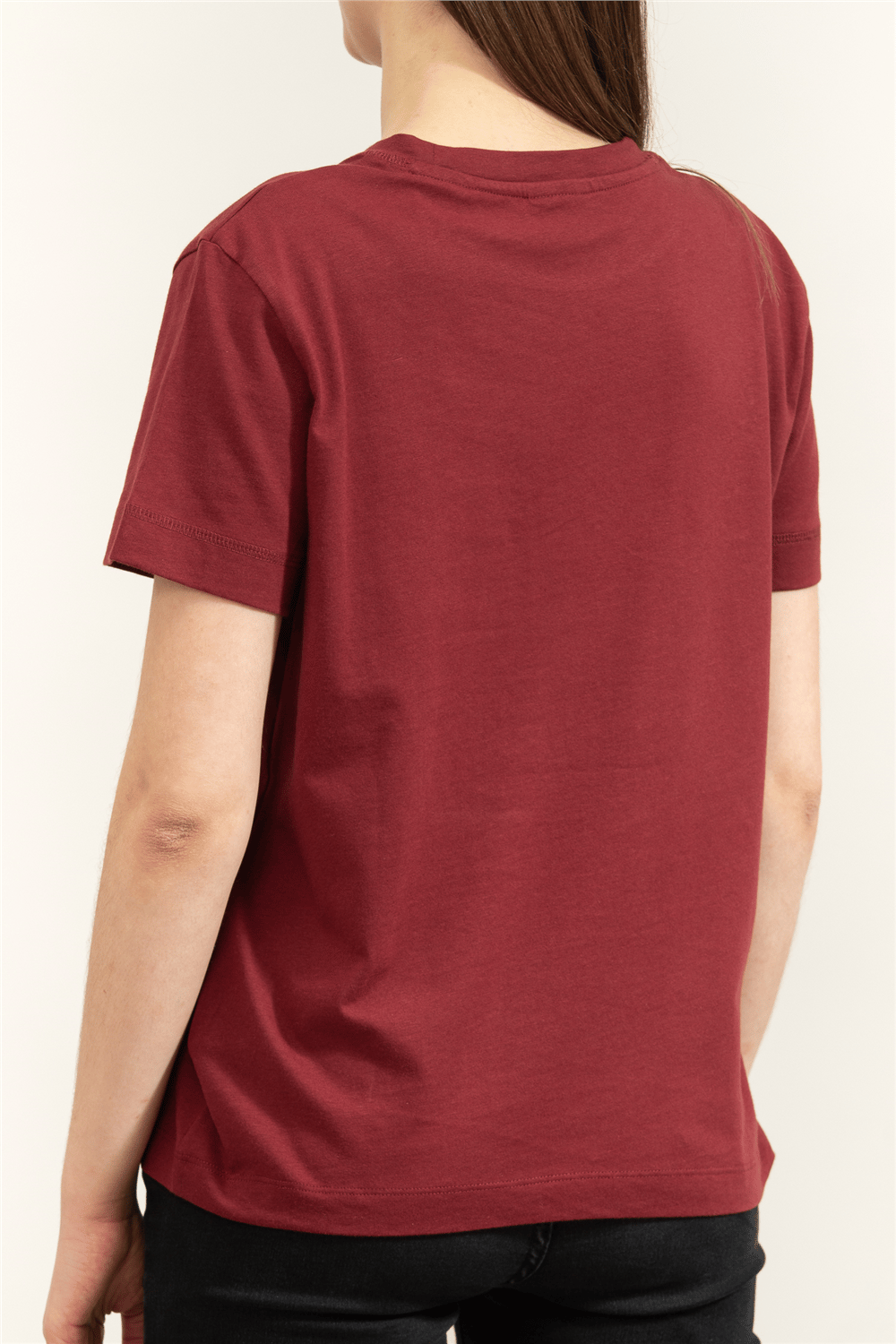 Guess Artemisia Kadın Aktif Regular Fit T-Shirt
