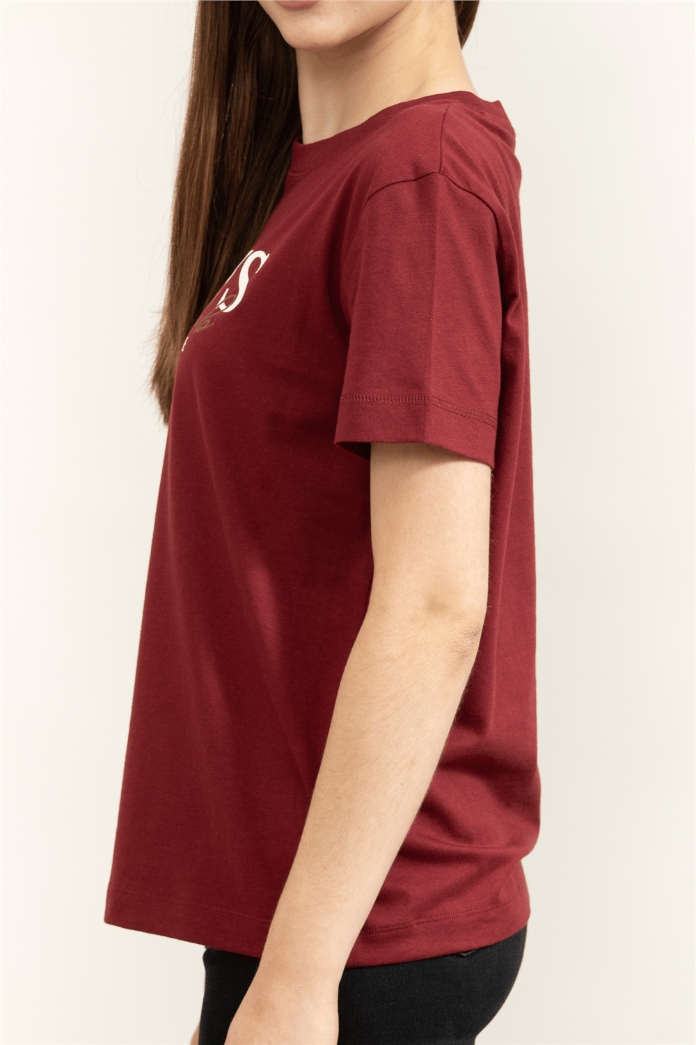 Guess Artemisia Kadın Aktif Regular Fit T-Shirt