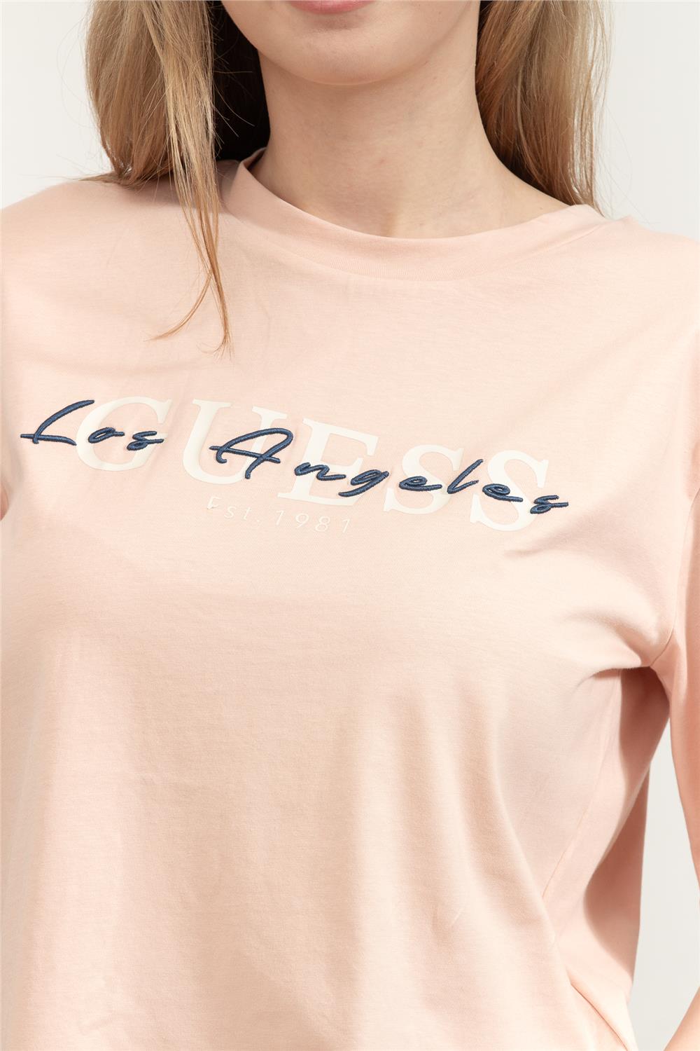 Guess Carmen Kadın Aktif Boxy Fit T-Shirt