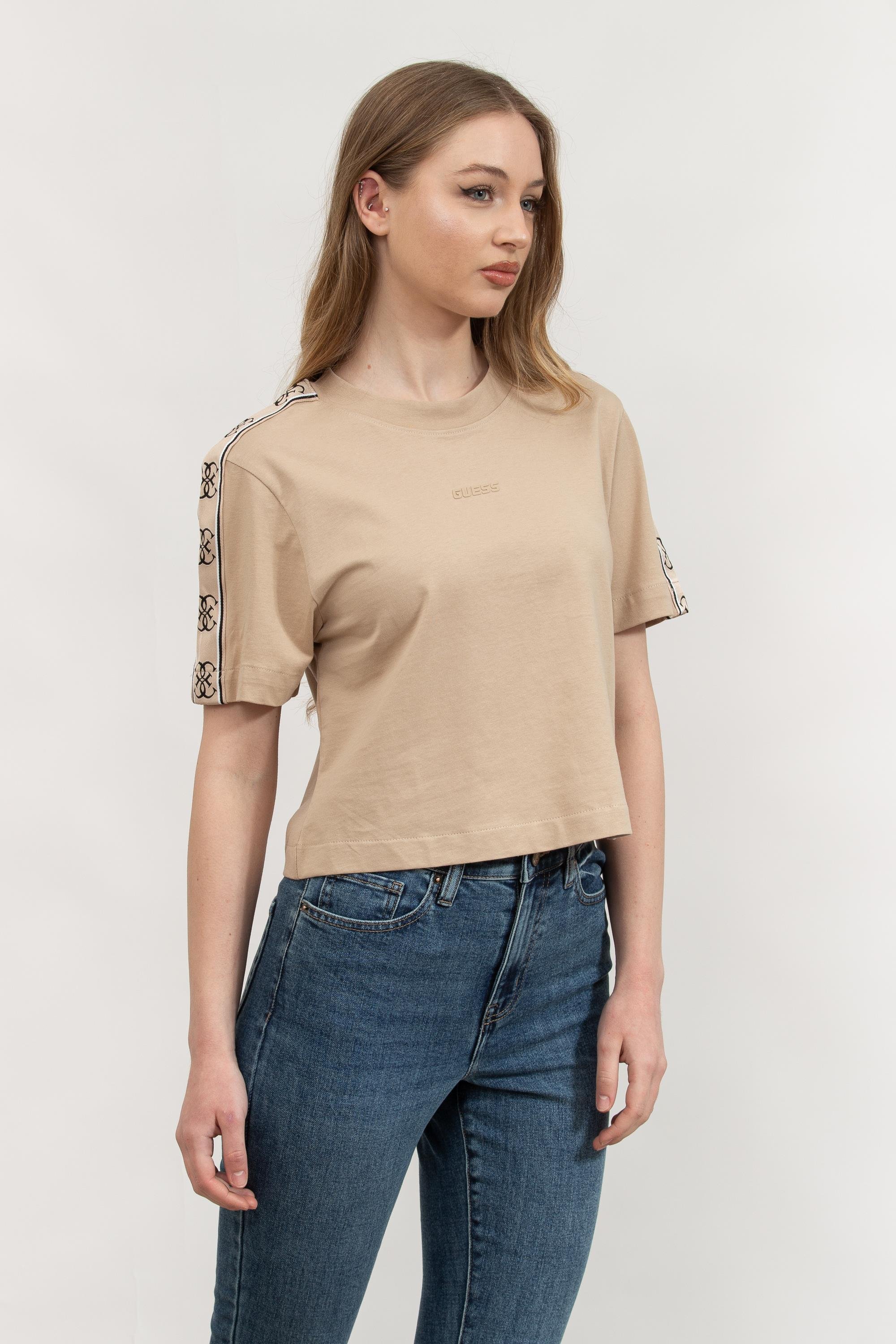 guess-kadin-bisiklet-yaka-t-shirt-206615.jpg