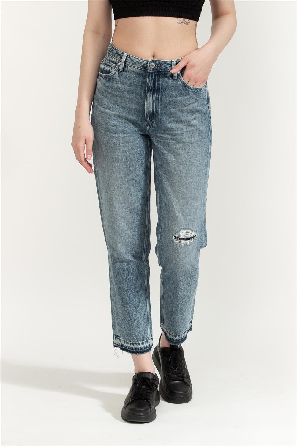 Guess Mom Jean Kadın Jean Pantolon