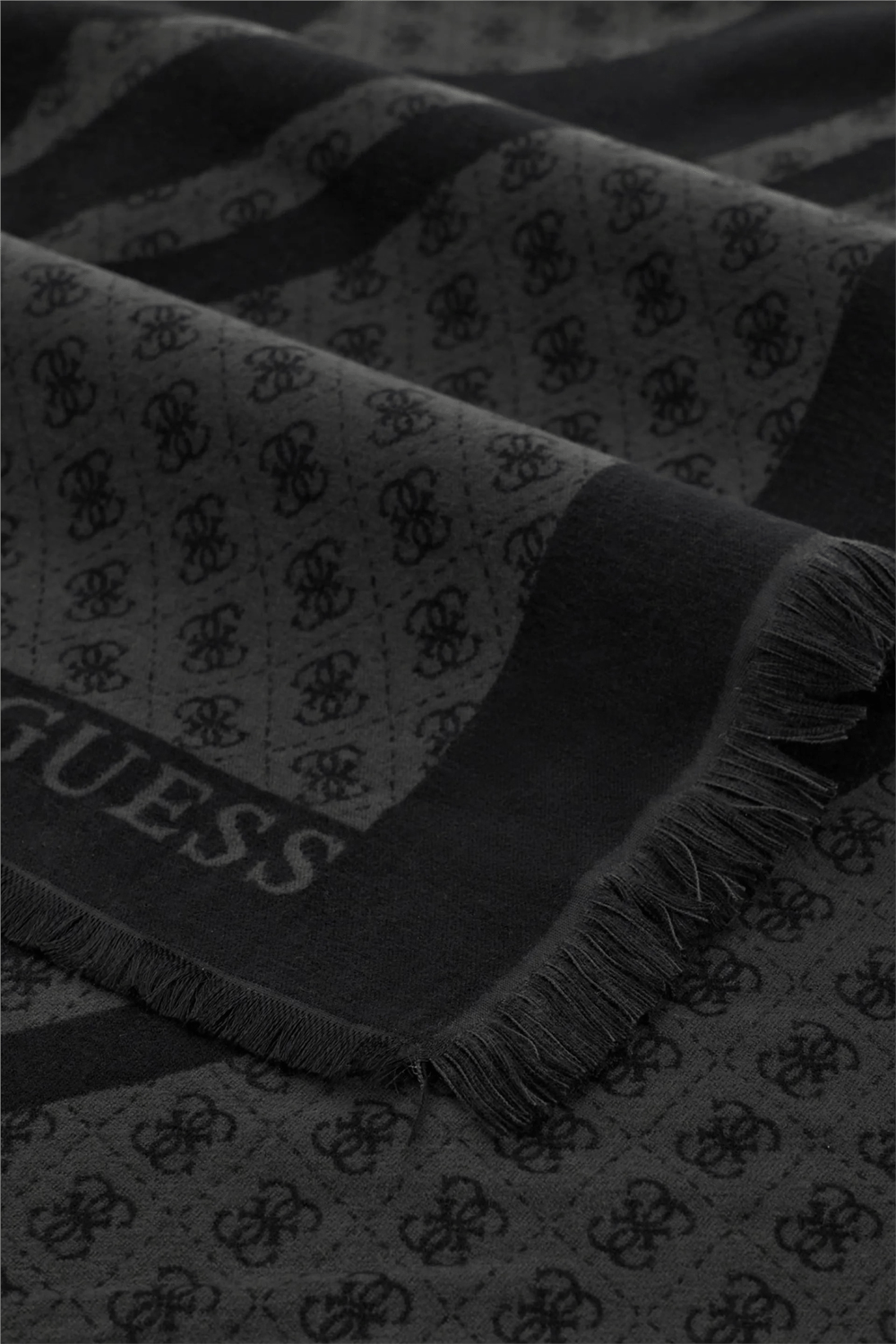 Guess Noelle Kadın Eşarp Gri