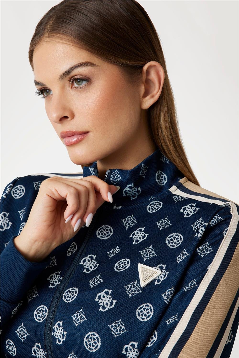 Guess Peony Kadın Aktif Fermuarlı Sweatshirt