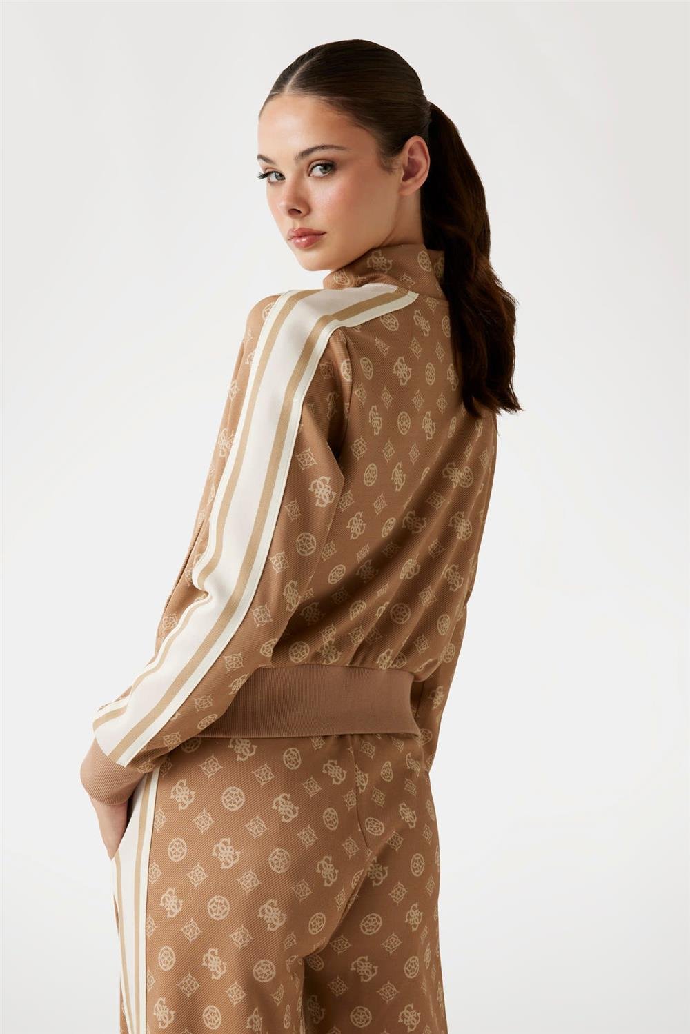 Guess Peony Kadın Aktif Fermuarlı Sweatshirt