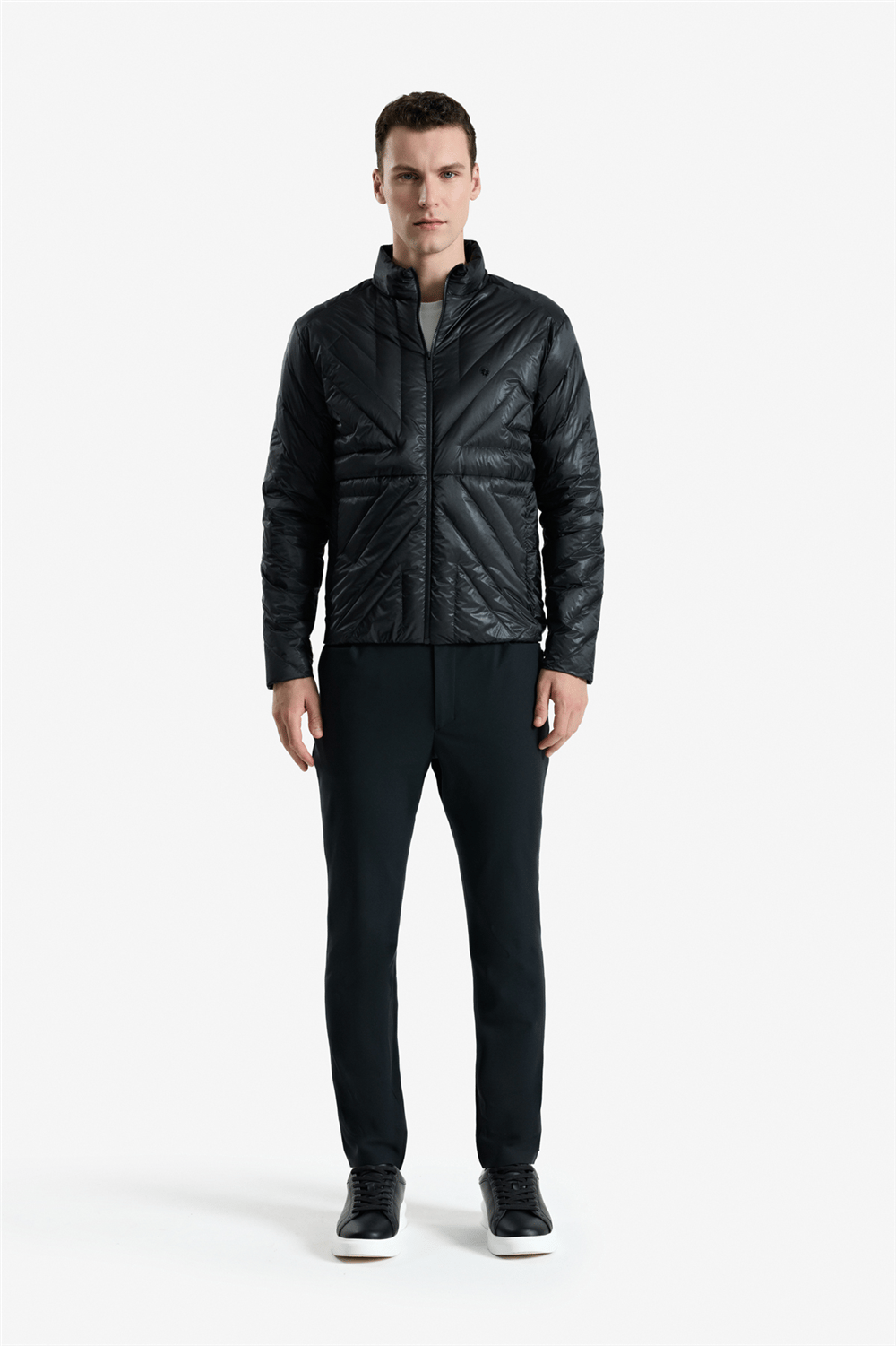 Isaora Extra Light Down Jacket  Erkek Mont Siyah