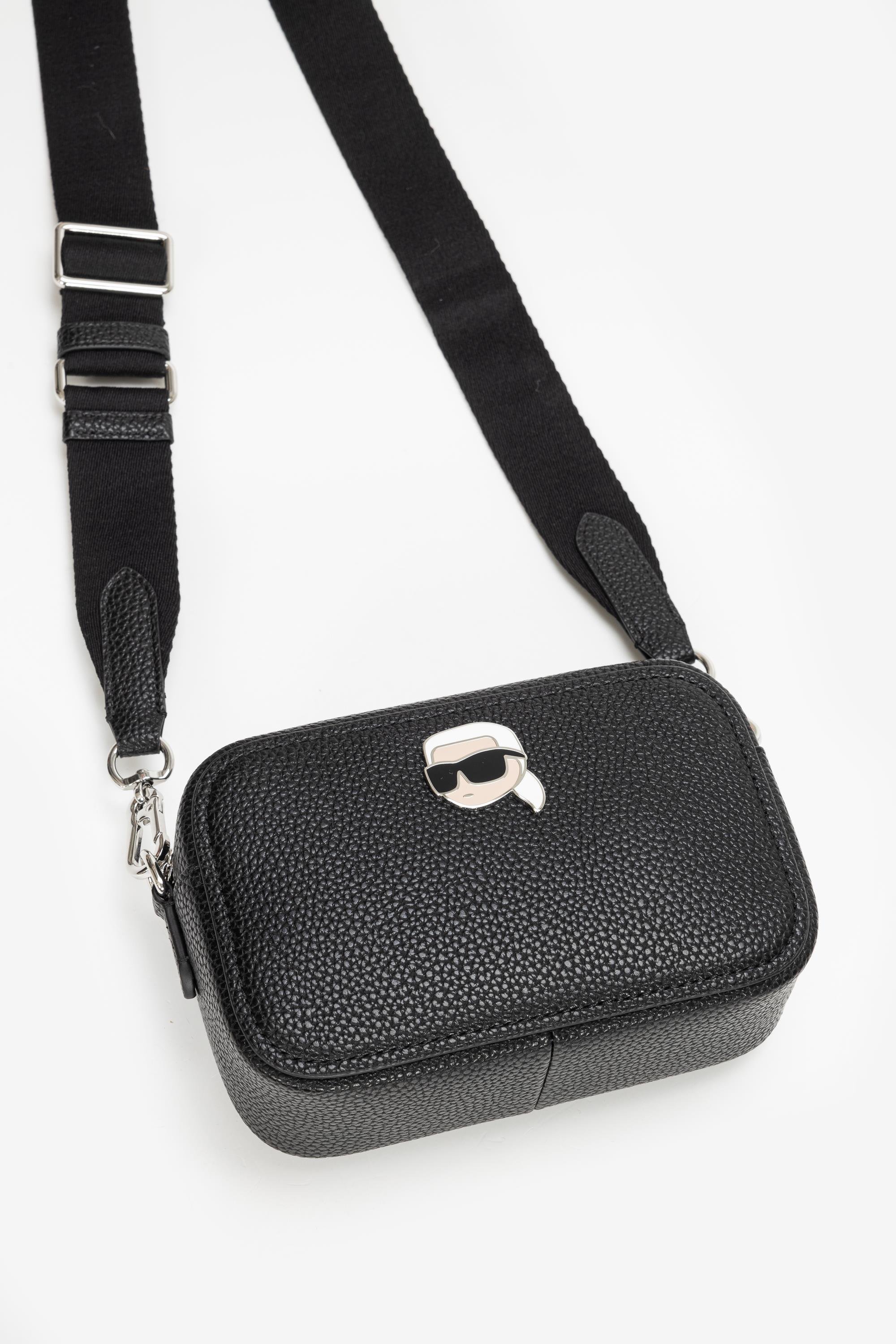 karl-lagerfeld-kadin-mini-omuz-cantasi-4abf69.jpg