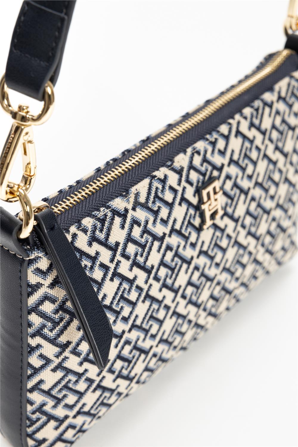 Tommy Hilfiger Kadın Omuz Çantası