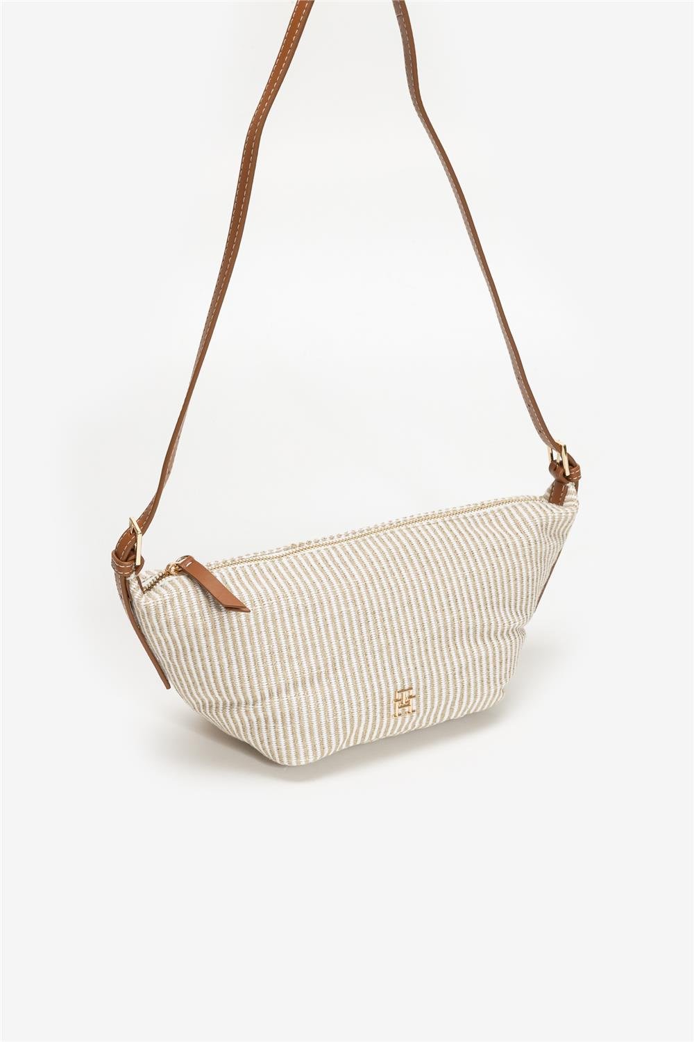 Tommy Hilfiger Kadın Omuz Çantası