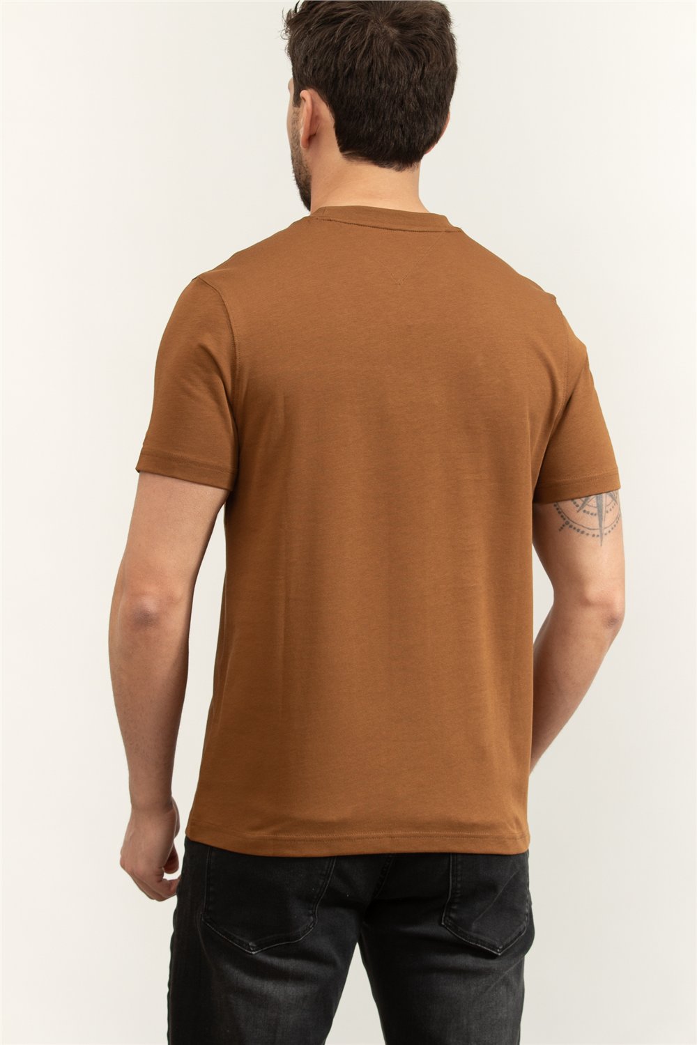Tommy Hilfiger Loopback Stripe Graphic Tee Erkek Bisiklet Yaka T-Shirt