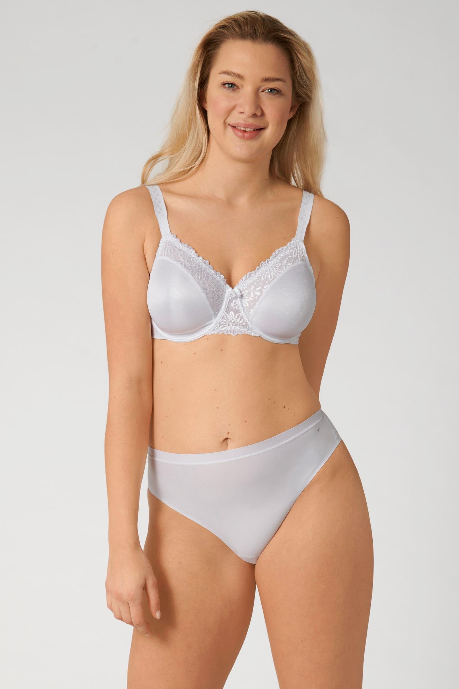 Triumph Ladyform Soft W X Balenli İçi Boş Sütyen Toparlayıcı