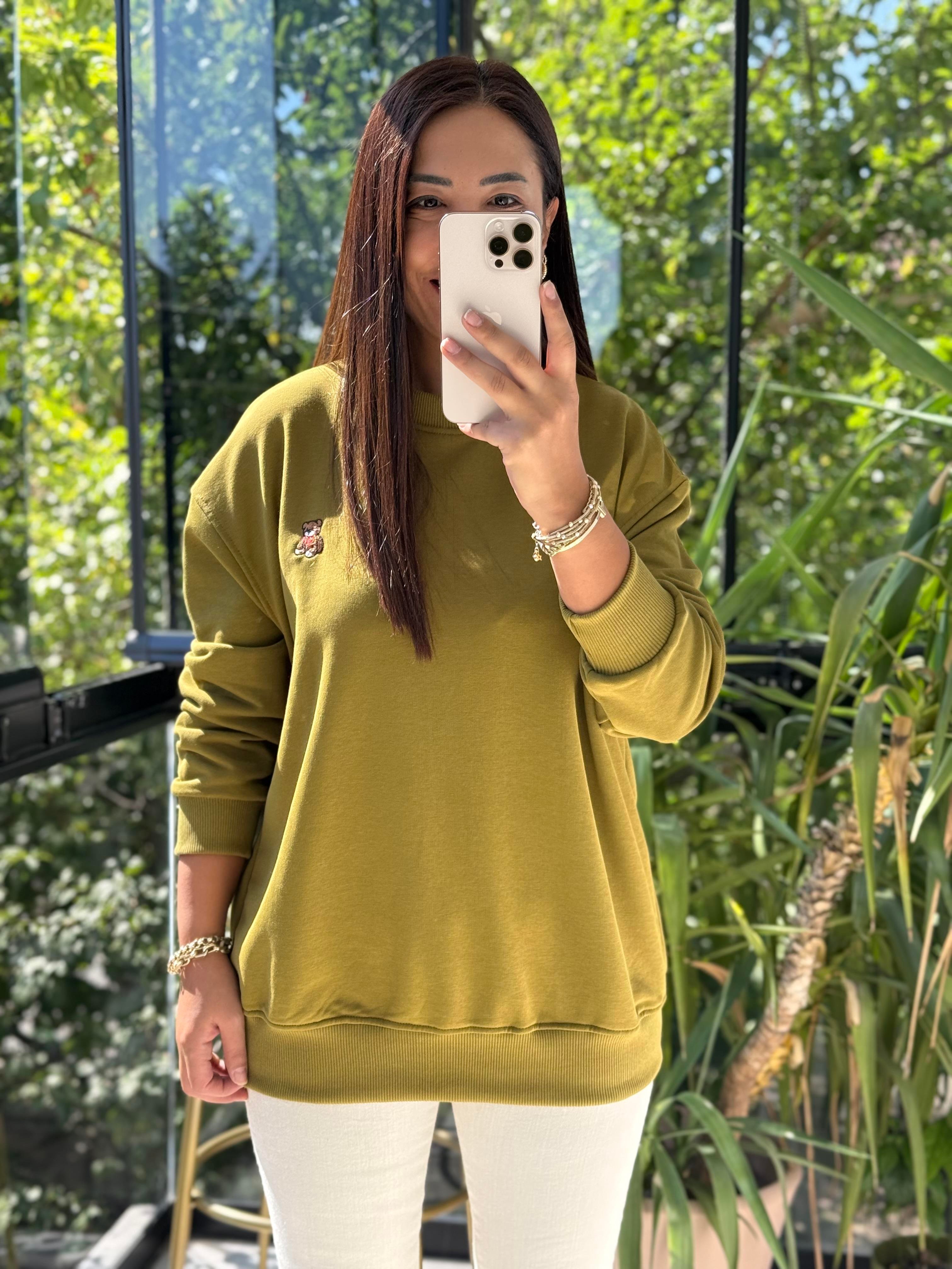 Ayıcık Nakışlı Basic Sweatshirt Yağ Yeşili