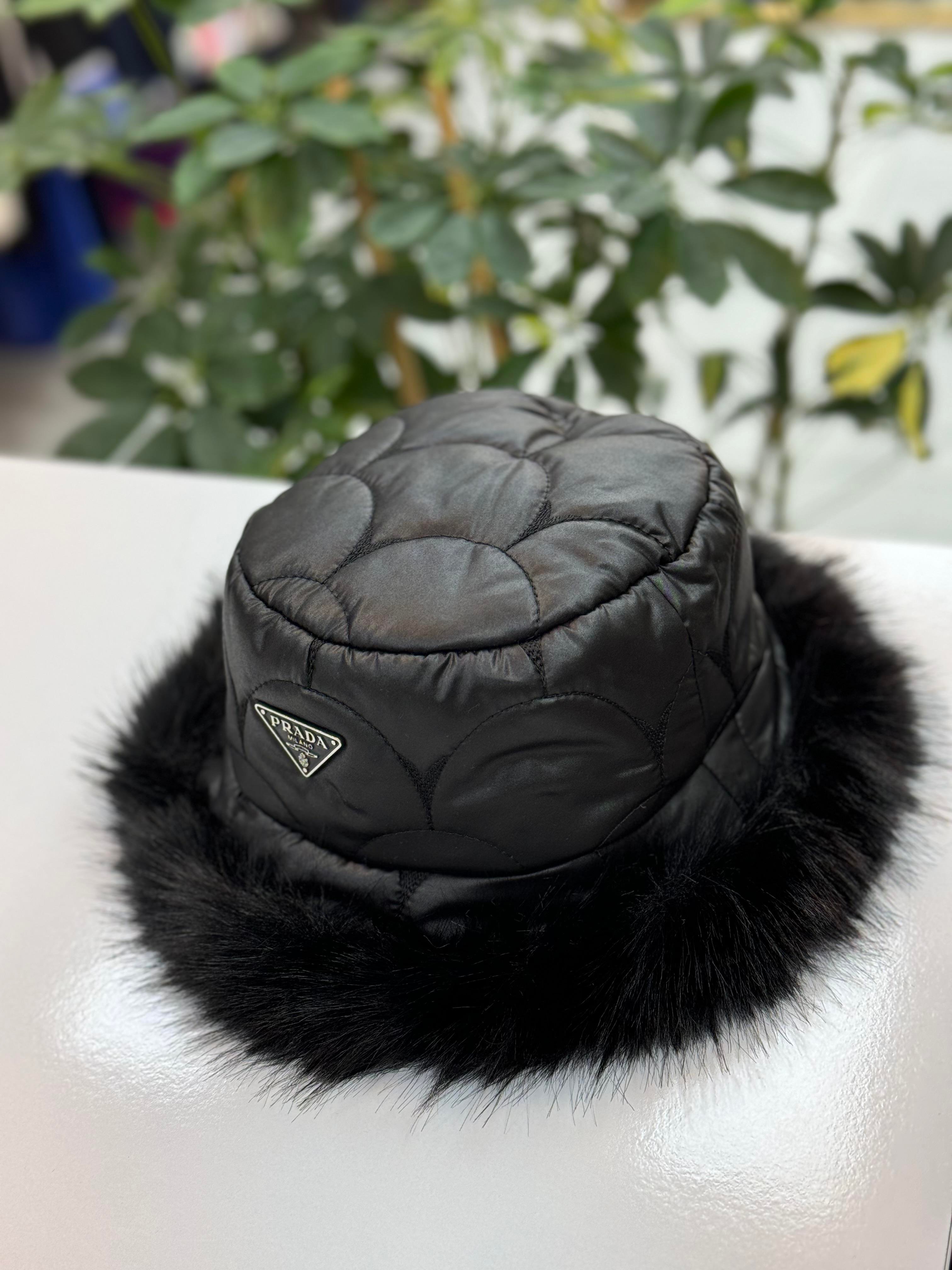 İthal Kapitone Prada Şapka Siyah