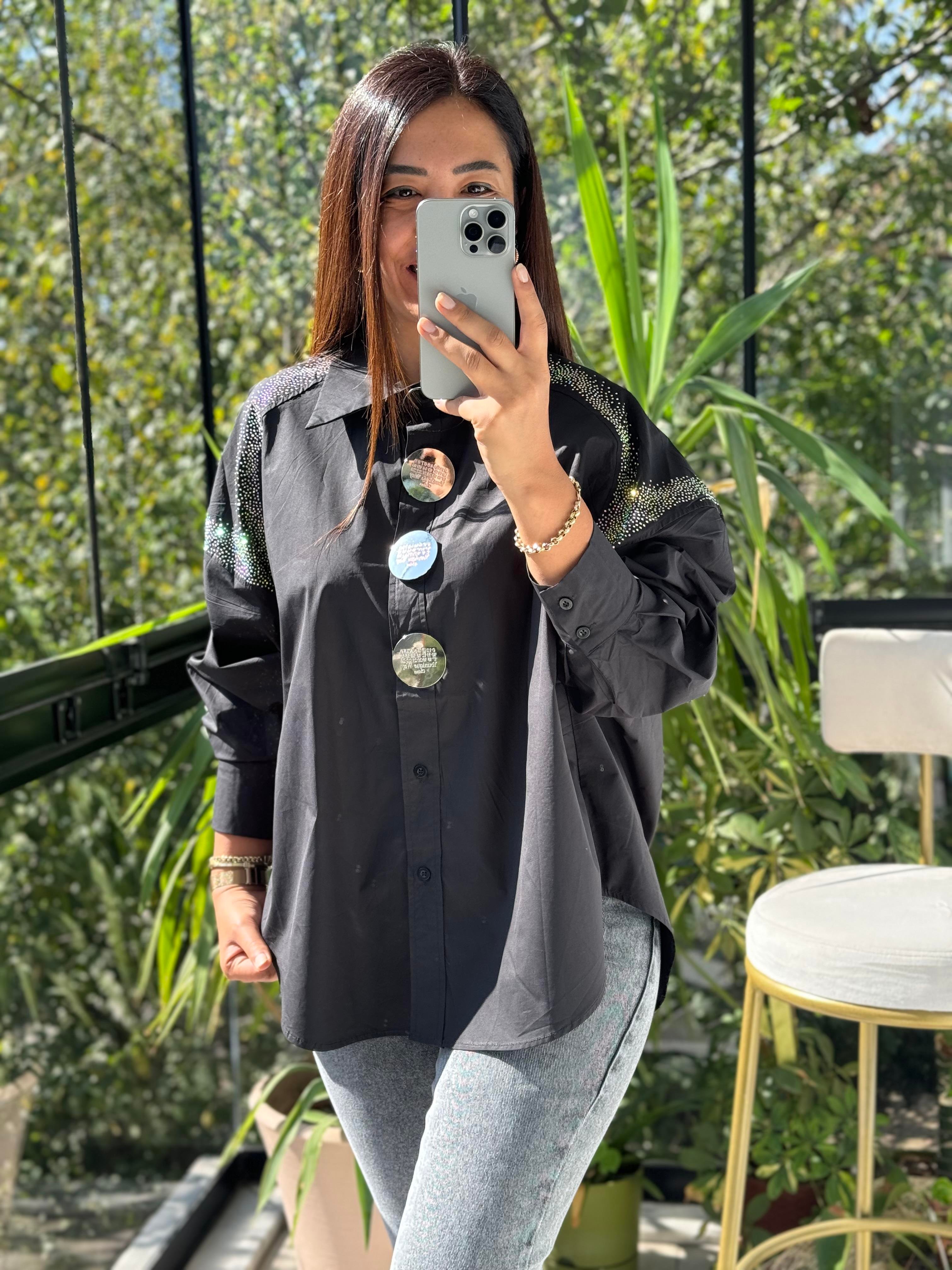 İthal Pullu Broş Detaylı Gömlek Siyah