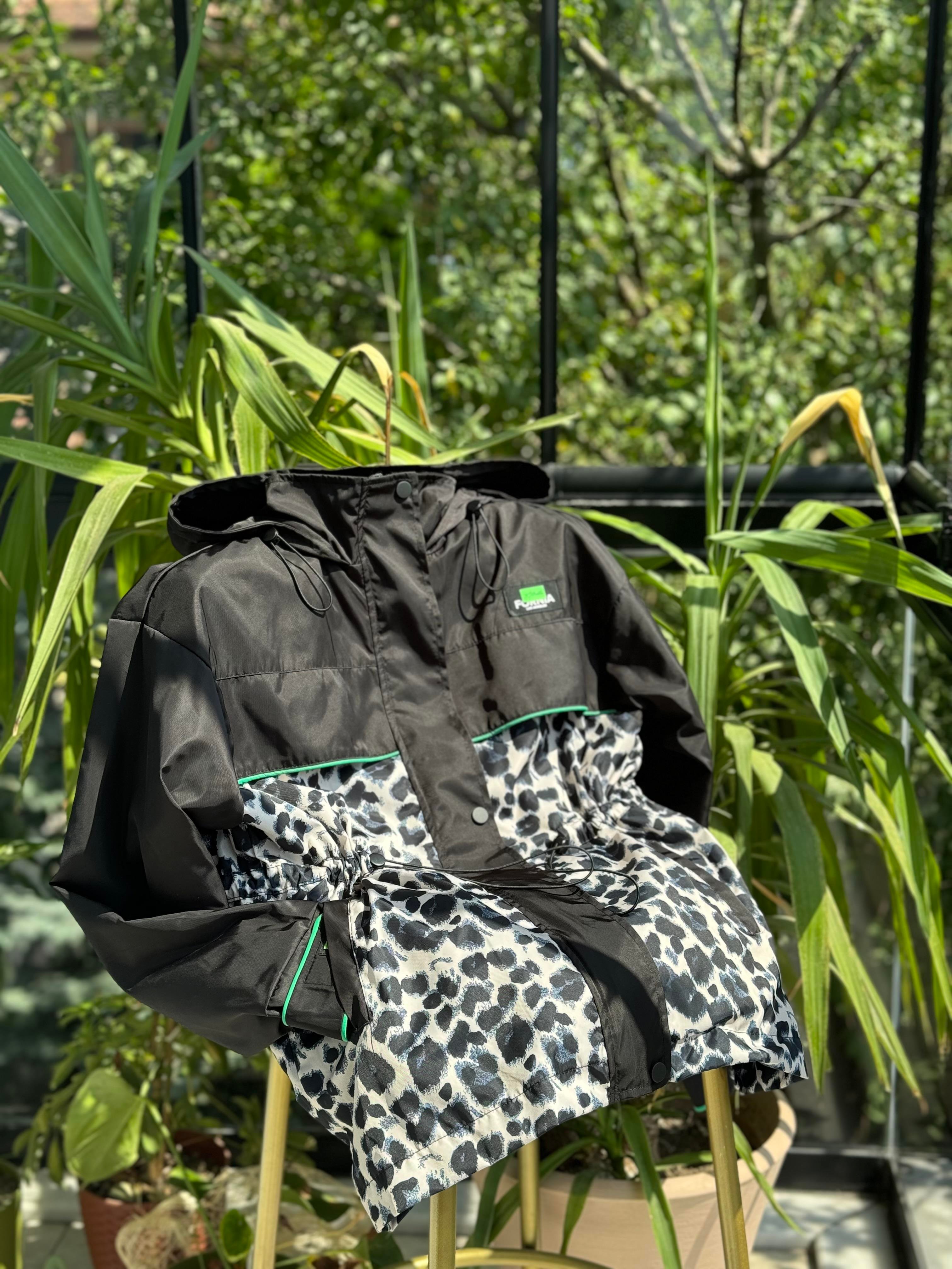 Leopar Yağmurluk Siyah