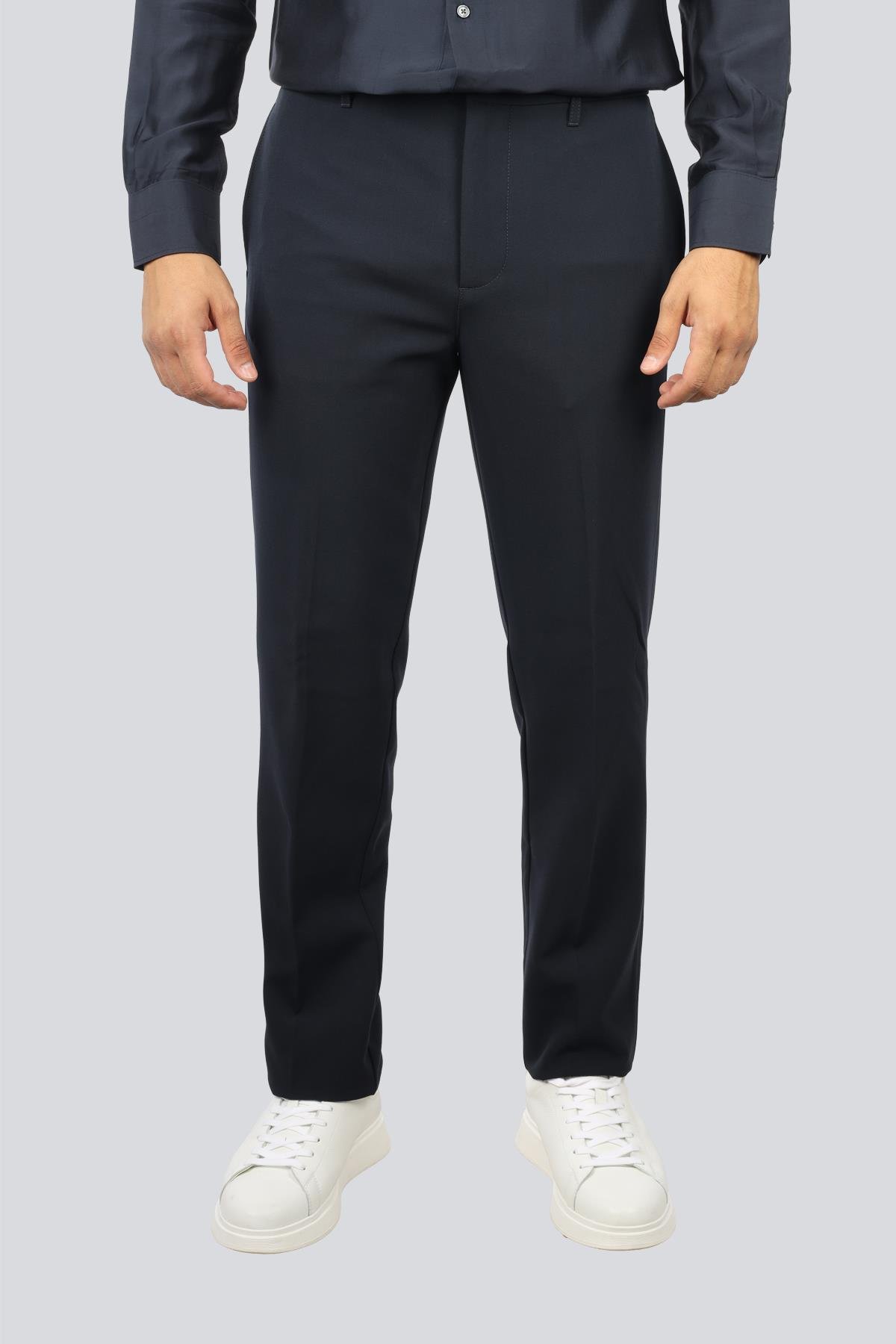 Emporio Armani Emporıo Armani Erkek Normal Kalıp Düz Paça Metalik Kartal İmzalı Lacivert Pantolon EM003660 AF18079-UB118