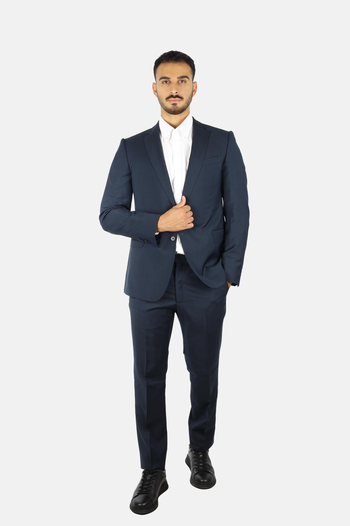 Emporio Armani Emporıo Armani Erkek Regular Fit Düz Kesim Mikro Desenli Saf Yün Lacivert Takım Elbise EM000098 TE16852-FB199