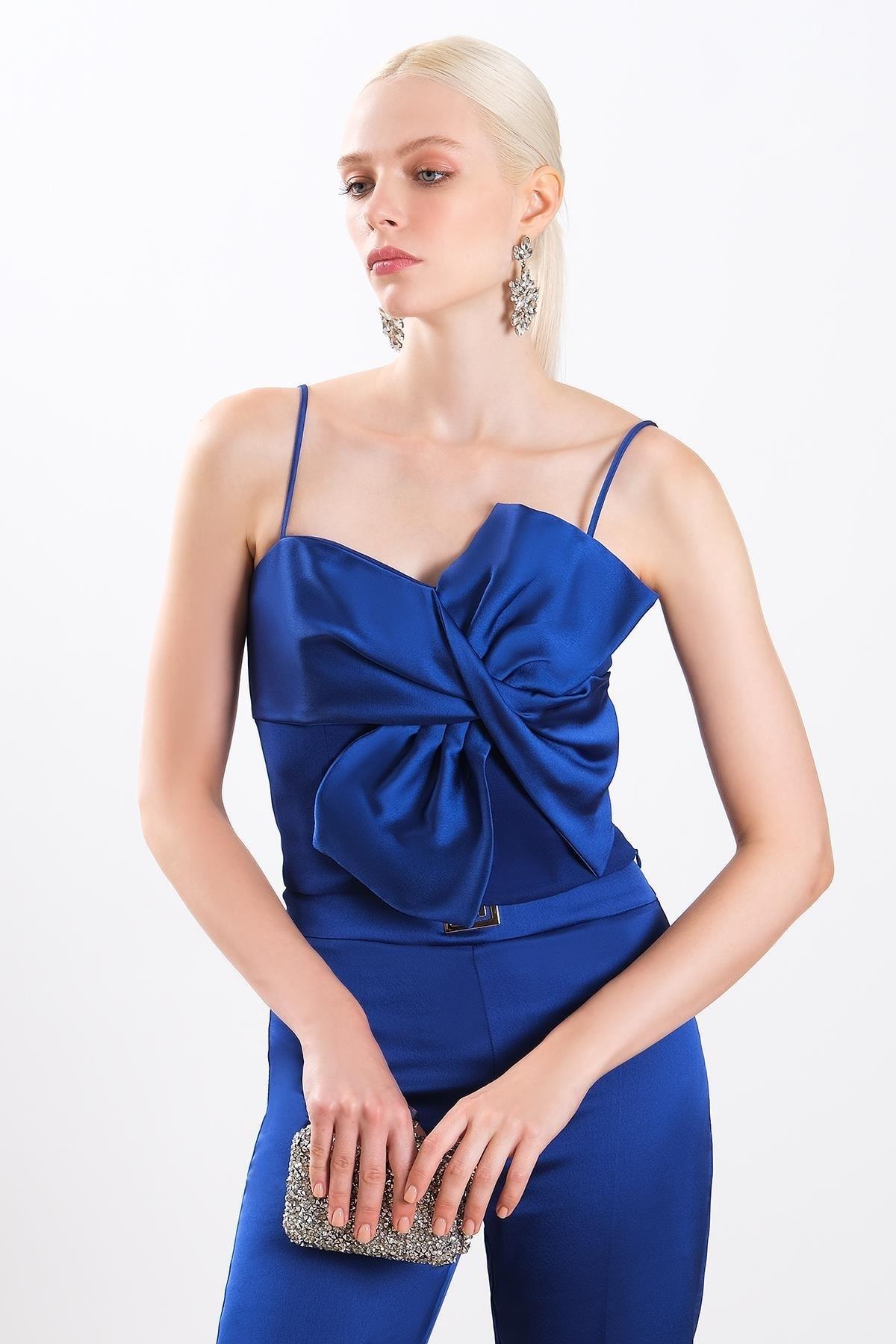 Explosion Explosıon Kadın Yuvarlak Yaka Slim Fit Kolsuz Yazlık Lacivert Bluz EXP17577-LACİ