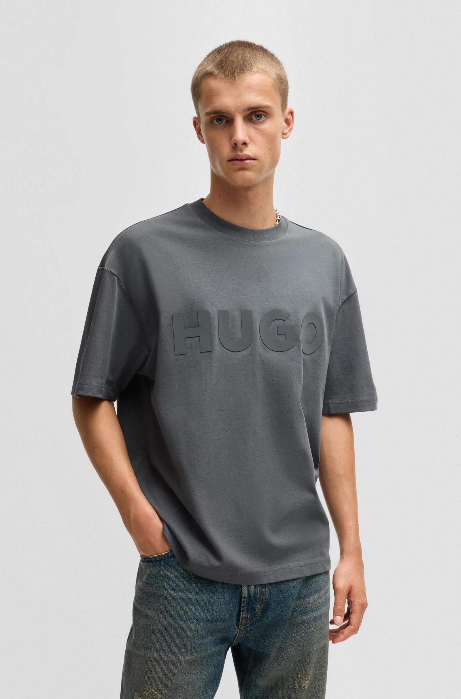 HUGO HUGO Erkek Oversize Büyük Logo İşlemeli Pamuklu Yuvarlak Yaka Kısa Kollu Antrasit T-Shirt 50525765-086