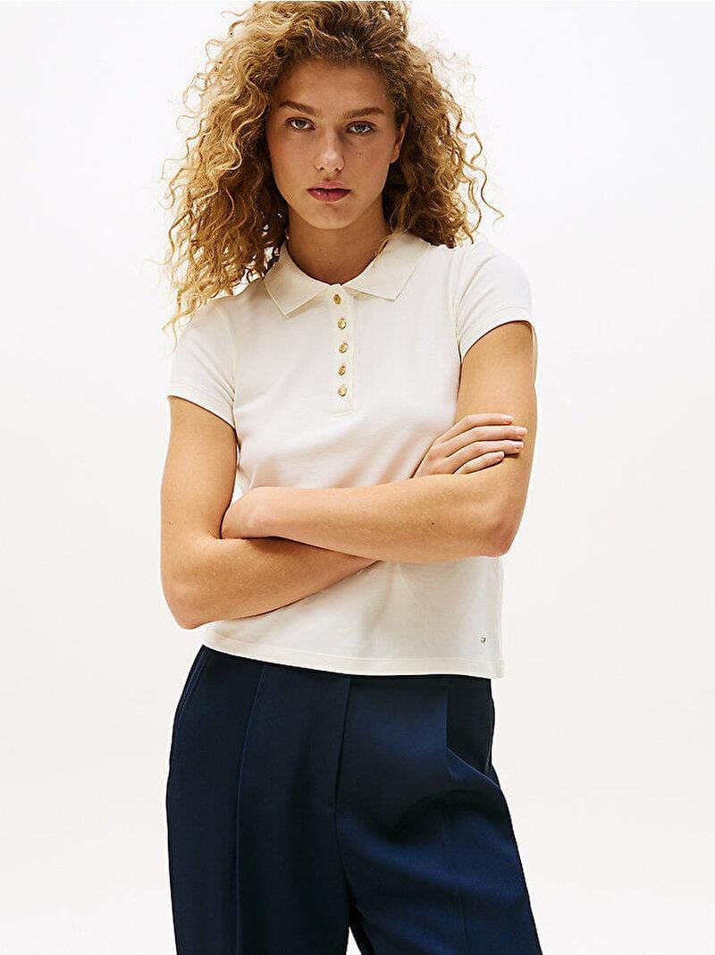 TOMMY HILFIGER Tommy Hilfiger Kadın Slim Fit Gold Düğme Detaylı Esnek Pamuklu Kısa Kollu Beyaz Polo Yaka T-Shirt WW0WW45768-YA8