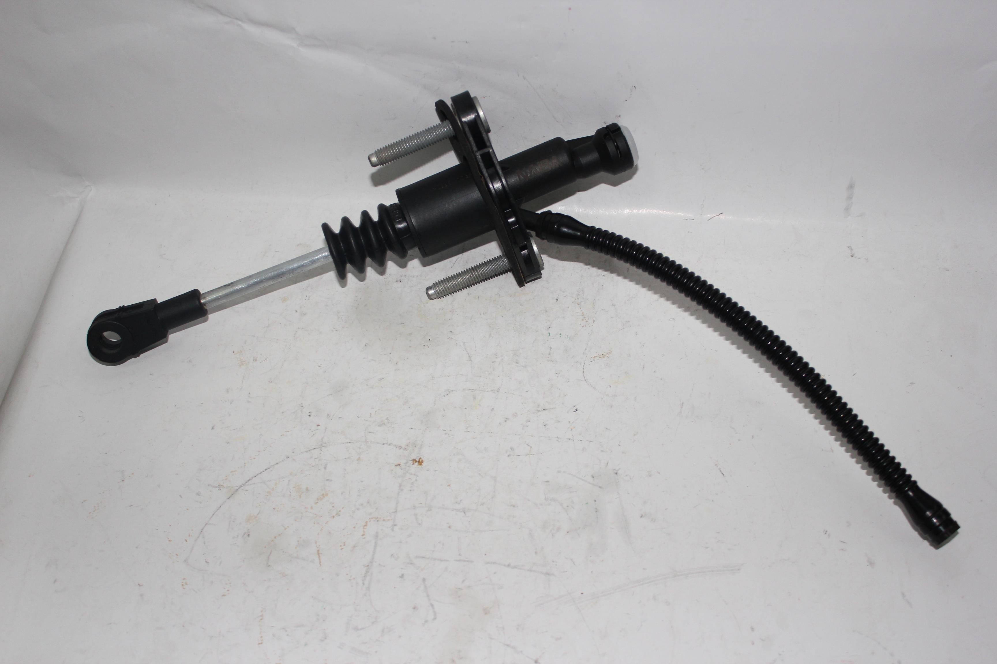 HİDROLİK DEBRİYAJ MERKEZİ ÜST ASTRA G-H  98>