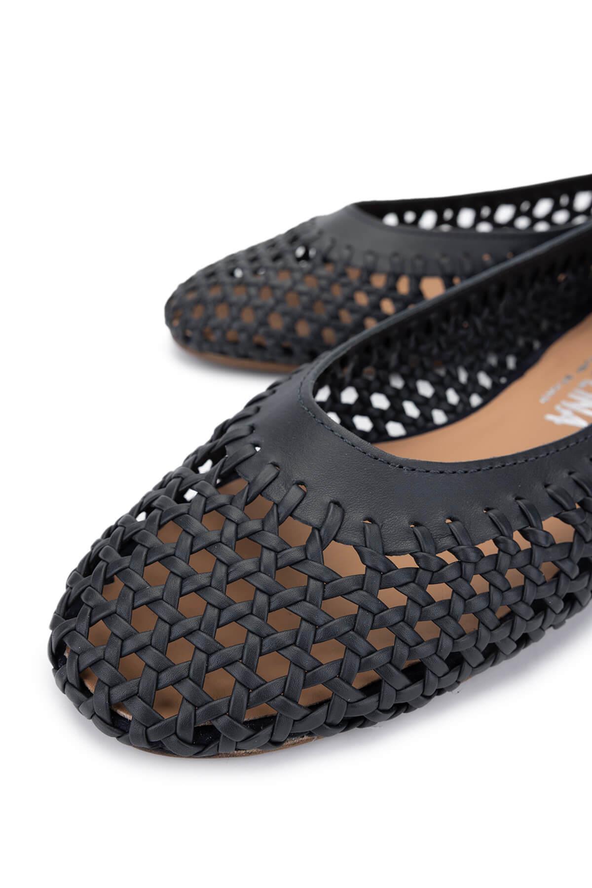 DONNA CAROLINA Kadın Hakiki Deri Lacivert Babet Ayakkabı