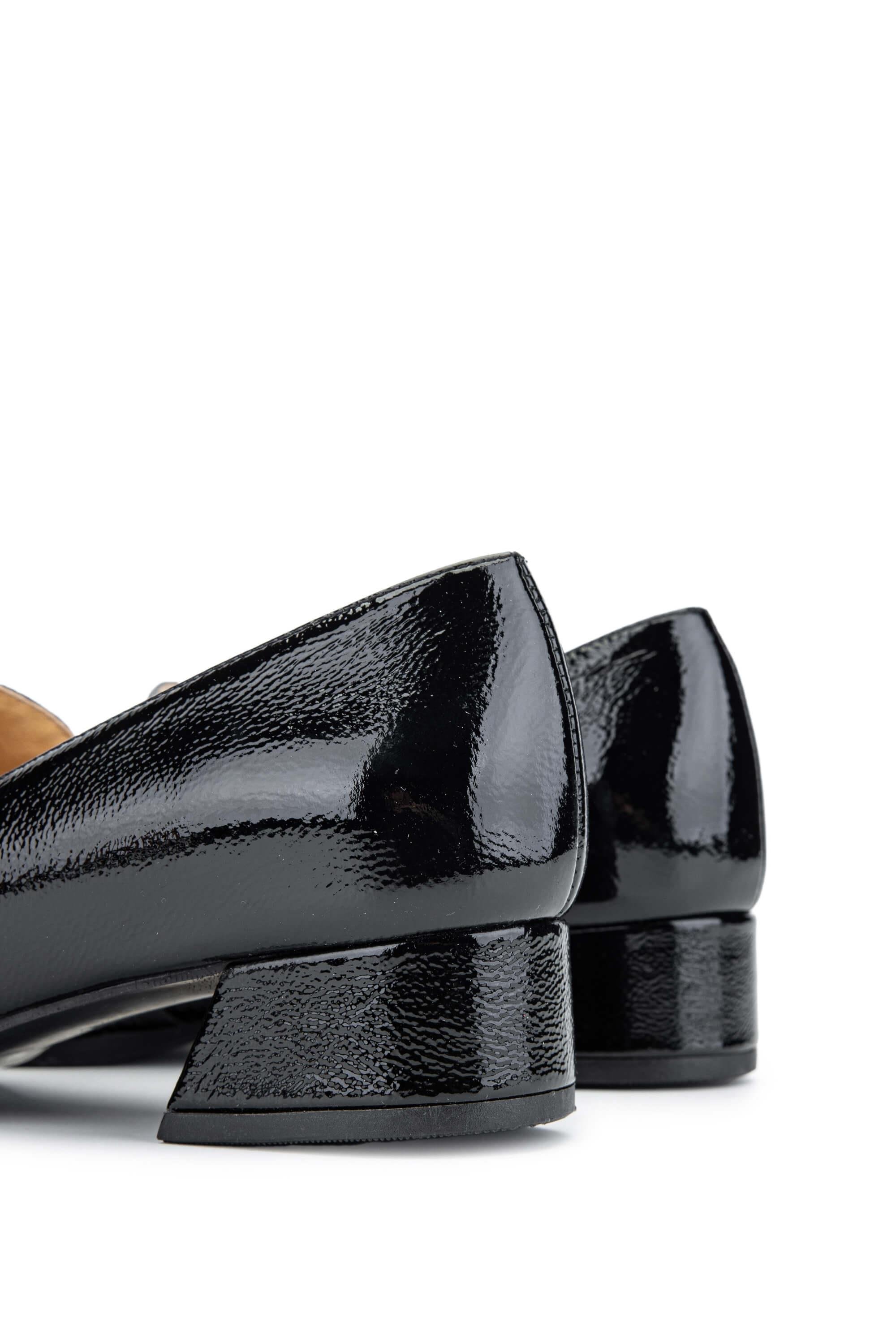 Relax Anatomic Kadın Hakiki Deri Siyah Rugan Comfort Ayakkabı