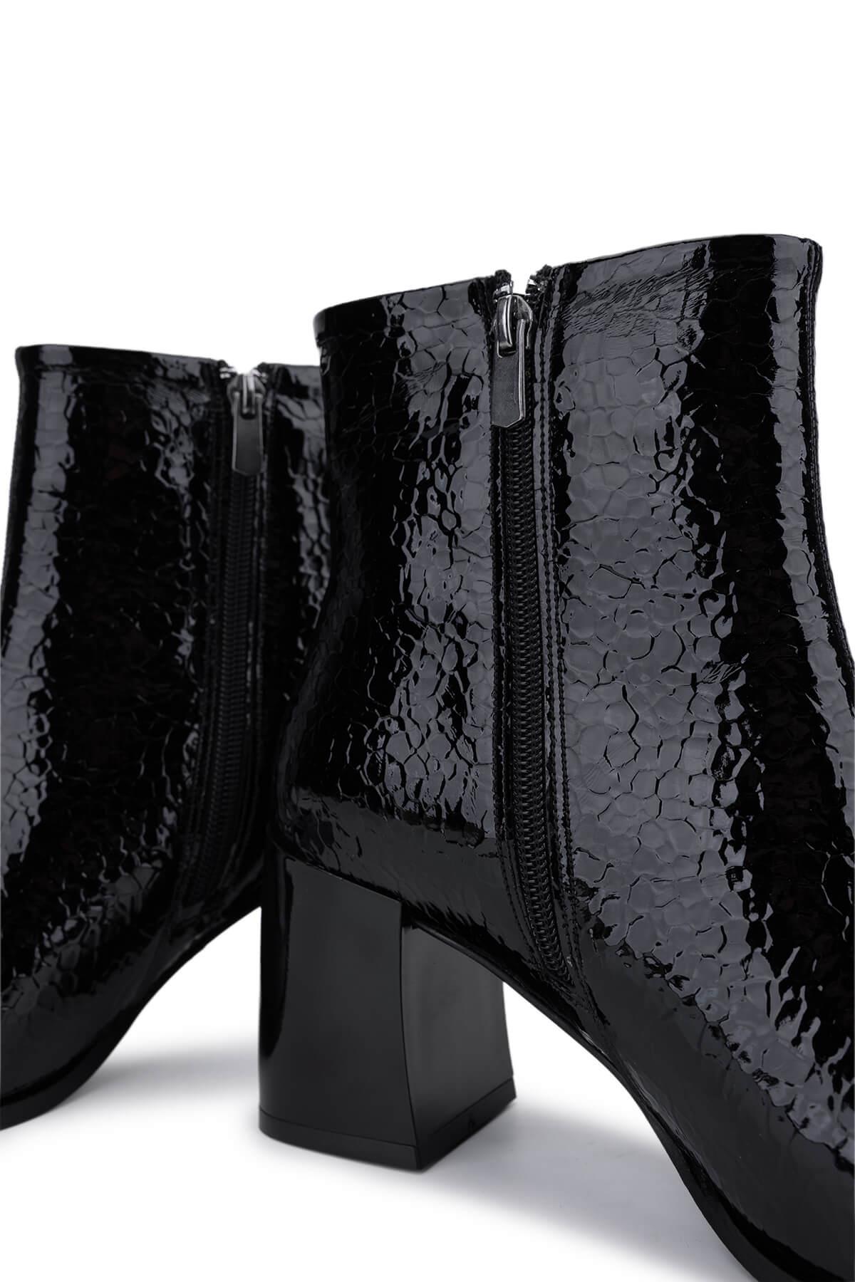Tamer Tanca Kadın . Siyah Rugan Topuklu Bot