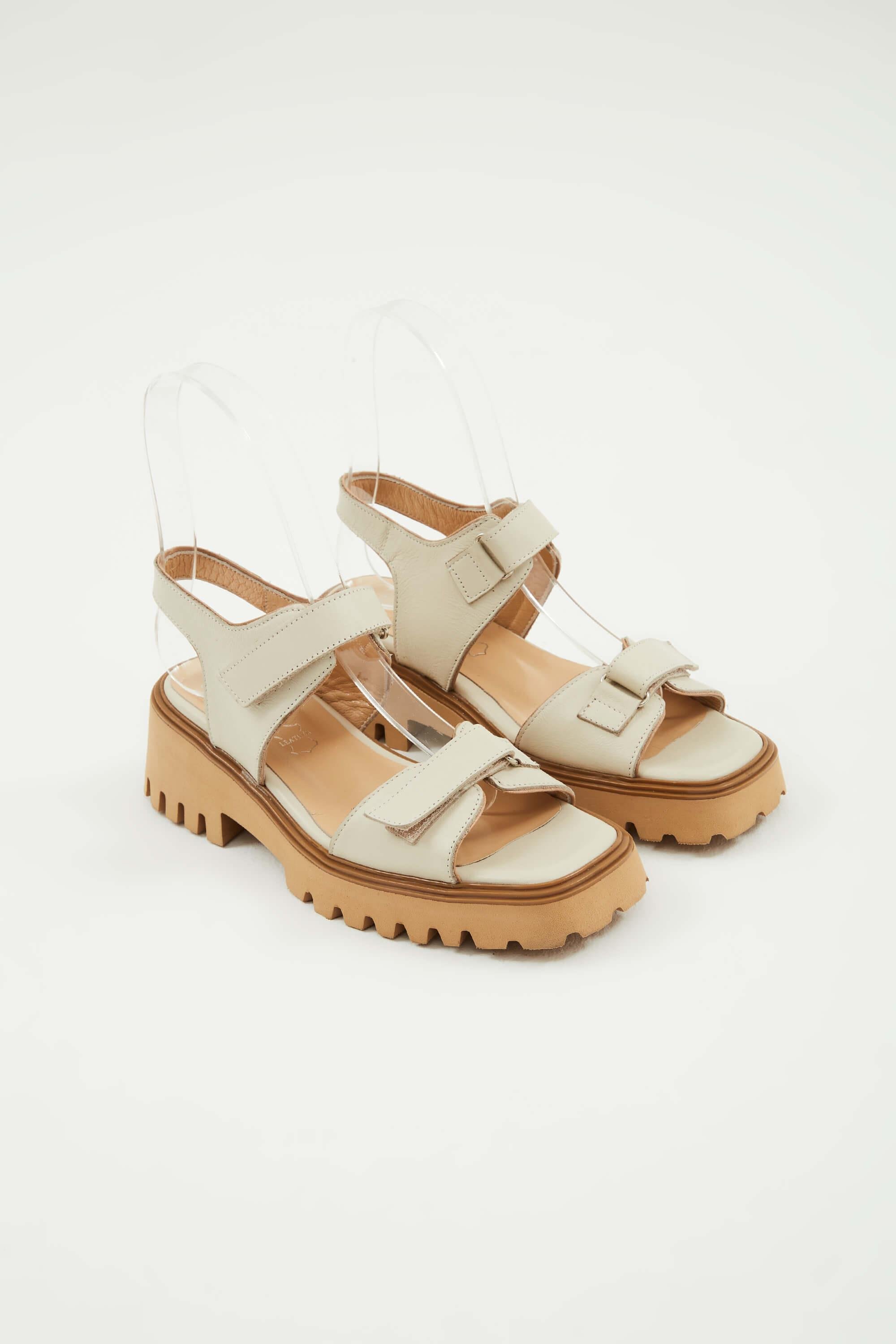 Tamer Tanca Kadın Hakiki Deri Bej Düz Sandalet