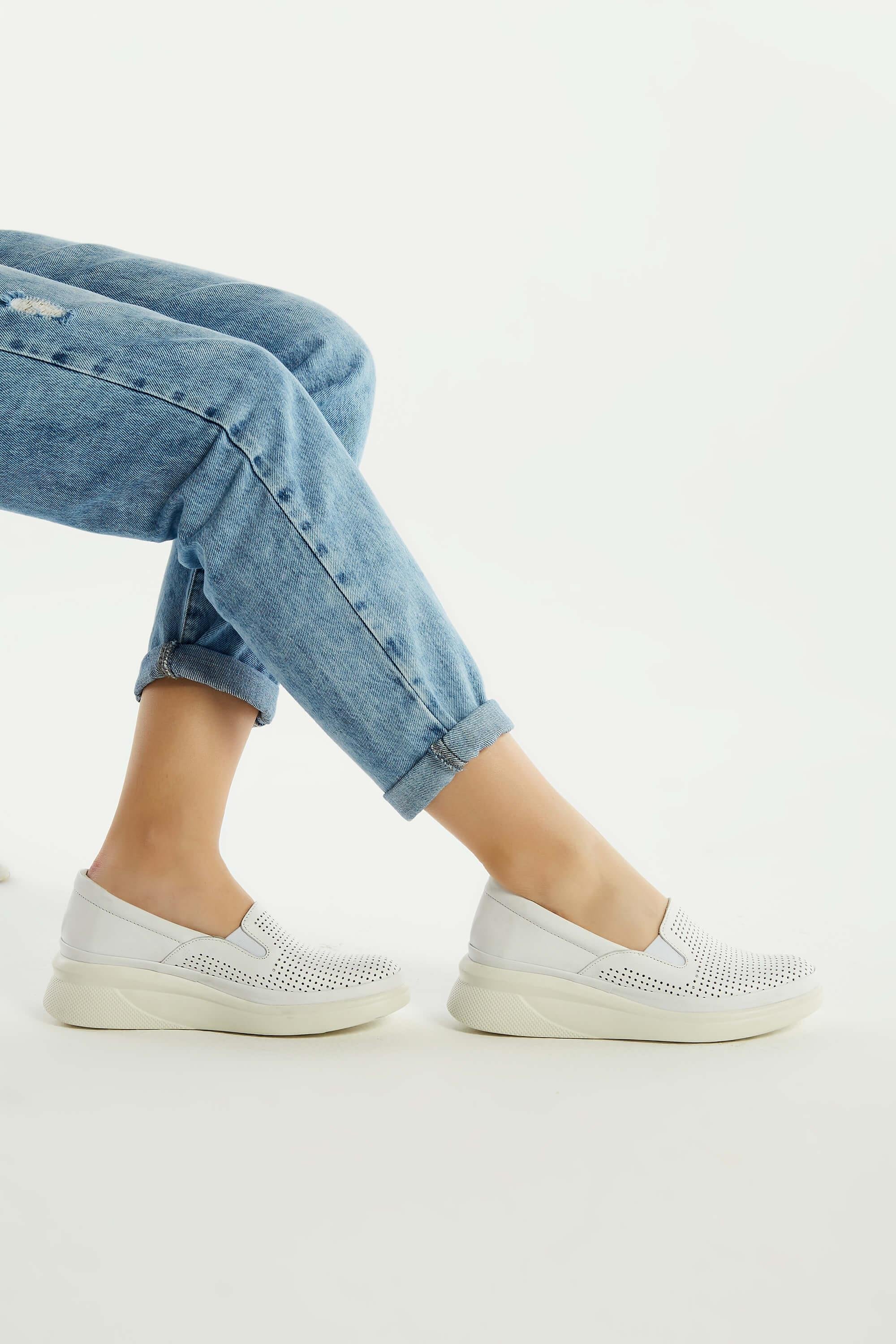 Tamer Tanca Kadın Hakiki Deri Beyaz Comfort Ayakkabı