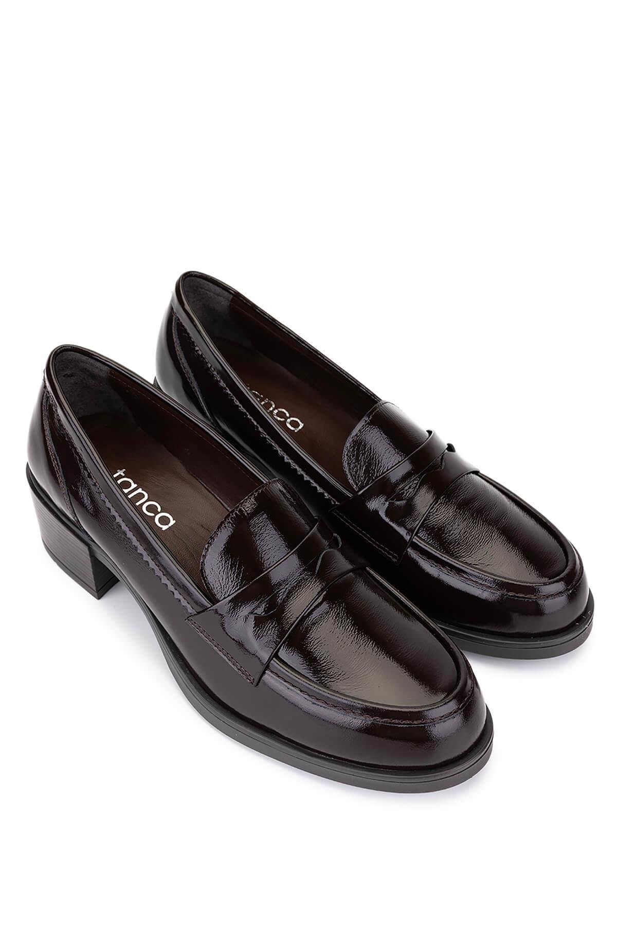 Tamer Tanca Kadın Hakiki Deri Kahverengi Rugan Makosen Ayakkabı