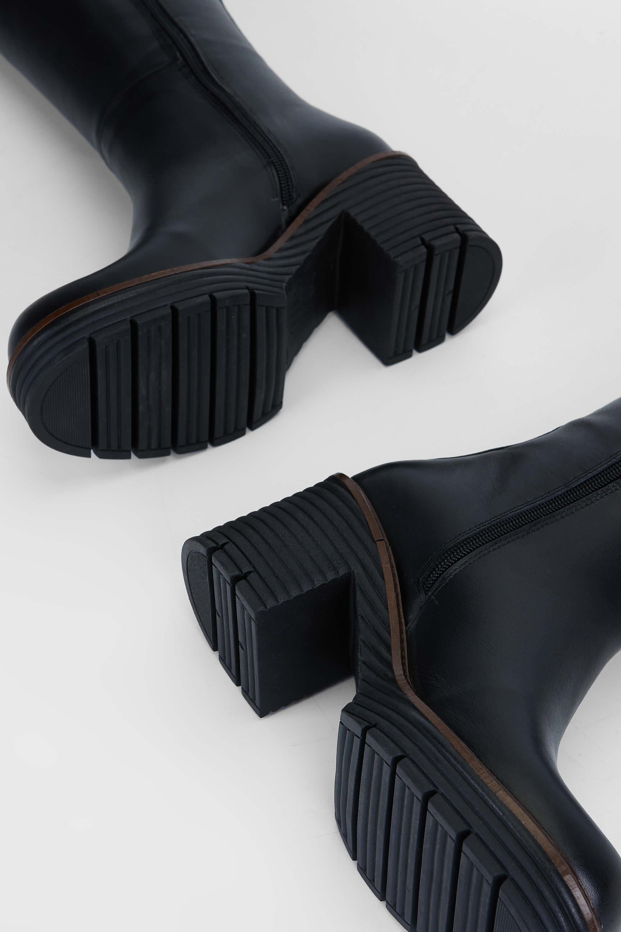 Tamer Tanca Kadın Hakiki Deri Siyah Casual Çizme