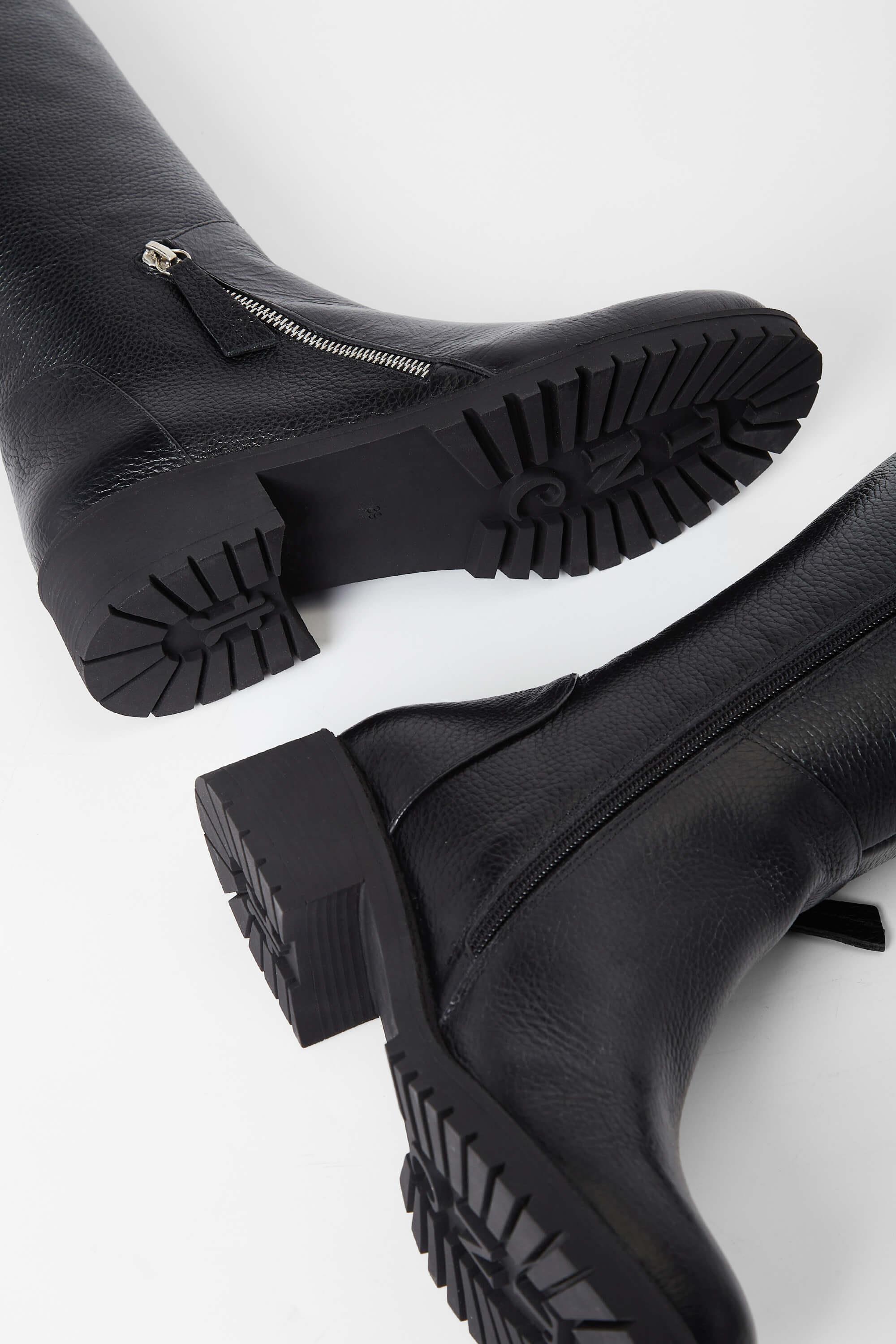 Tamer Tanca Kadın Hakiki Deri Siyah Casual Çizme