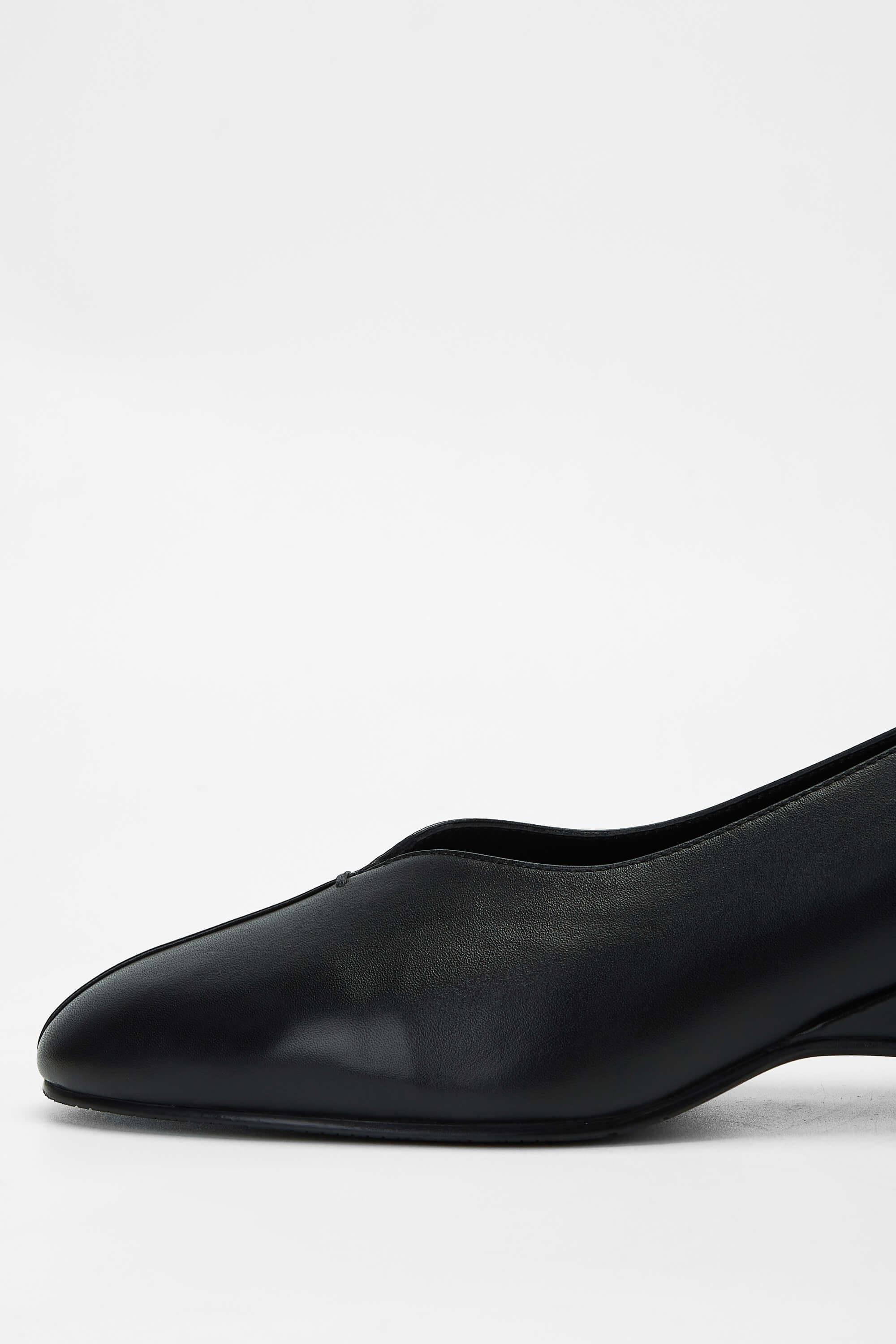 Tamer Tanca Kadın Hakiki Deri Siyah Deri Klasik Ayakkabı