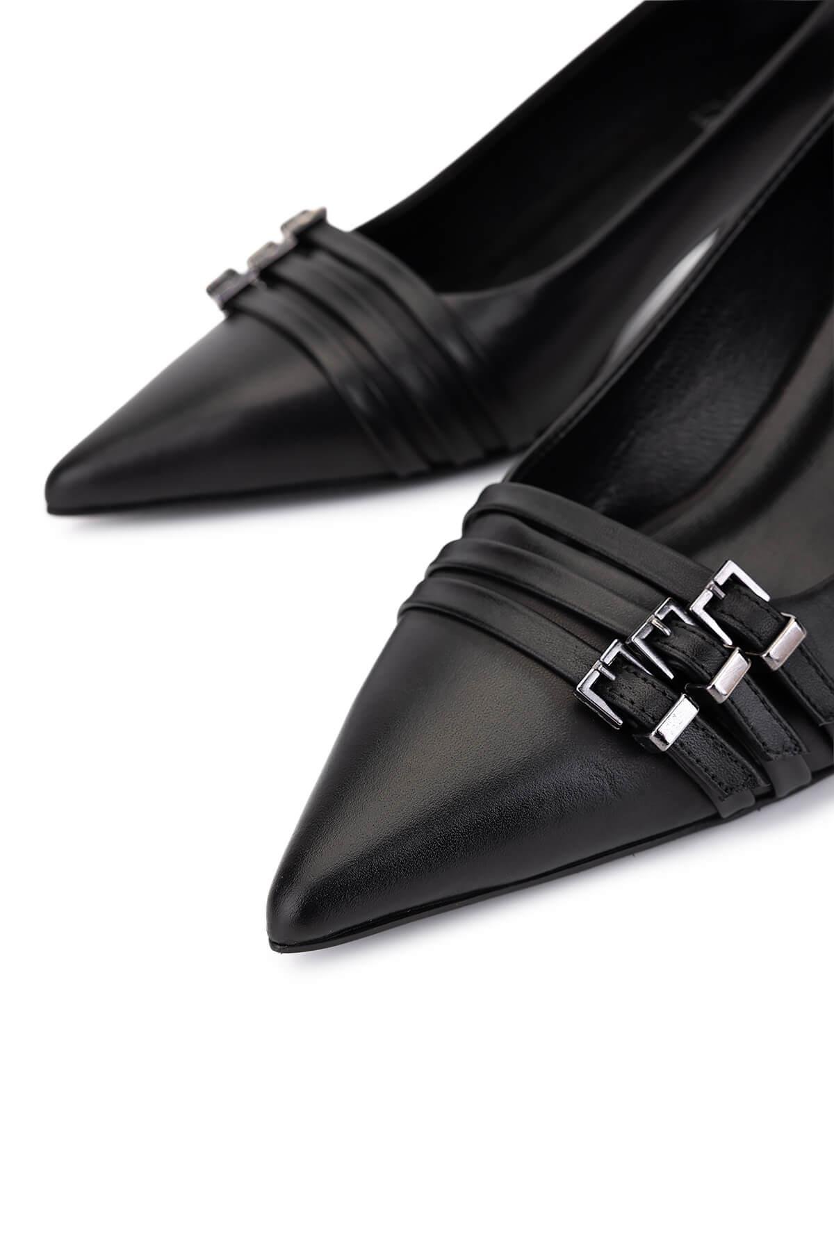 Tamer Tanca Kadın Hakiki Deri Siyah Deri Topuklu Ayakkabı