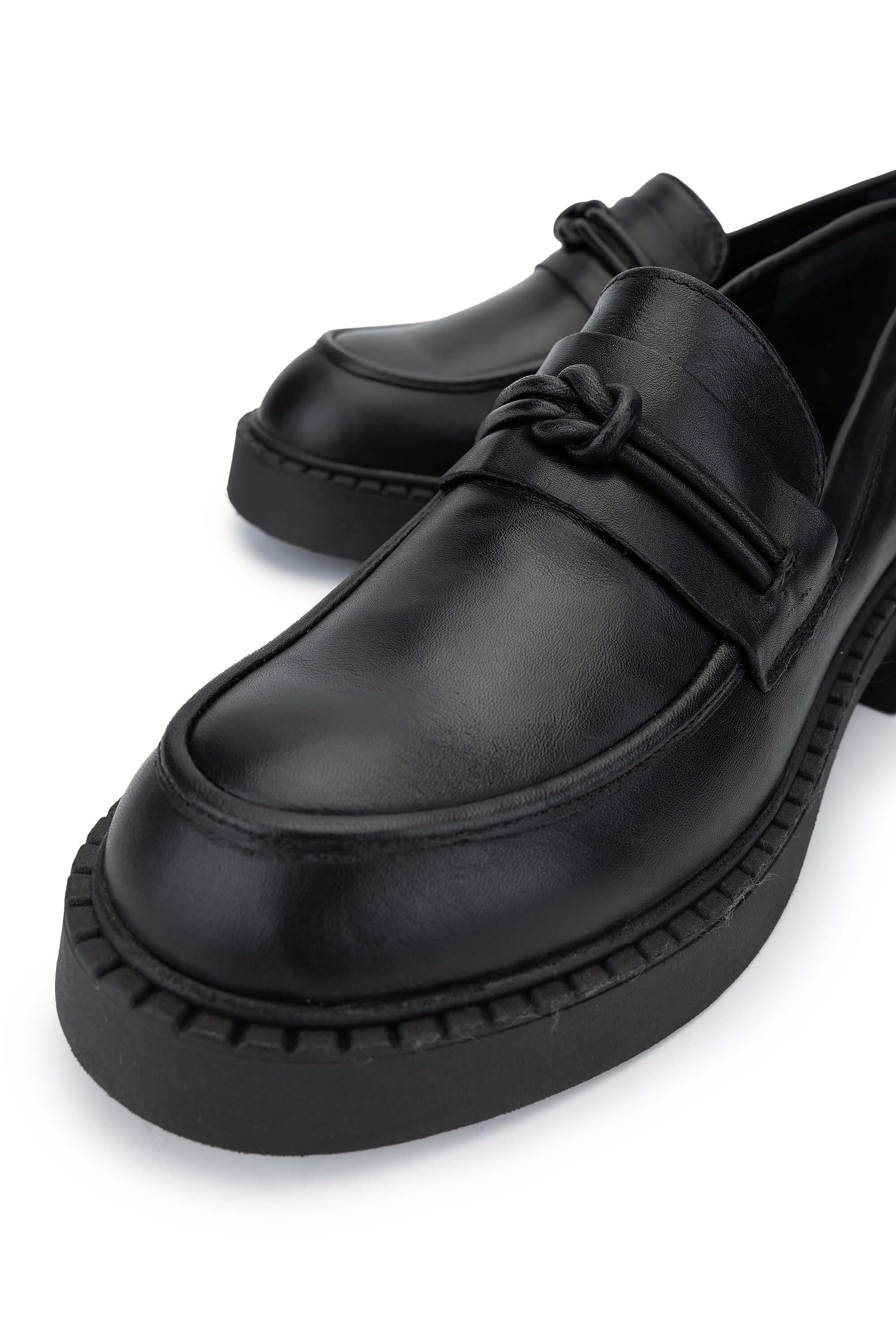 Tamer Tanca Kadın Hakiki Deri Siyah Deri Loafer Ayakkabı