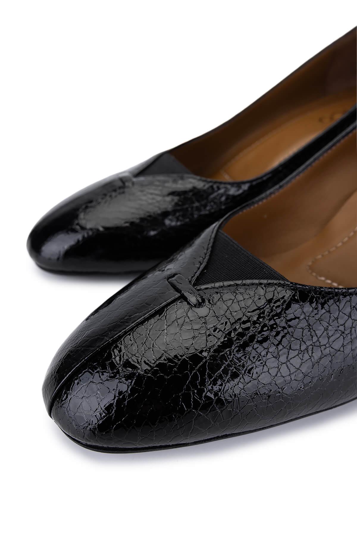 Tamer Tanca Kadın Hakiki Deri Siyah Klasik Ayakkabı