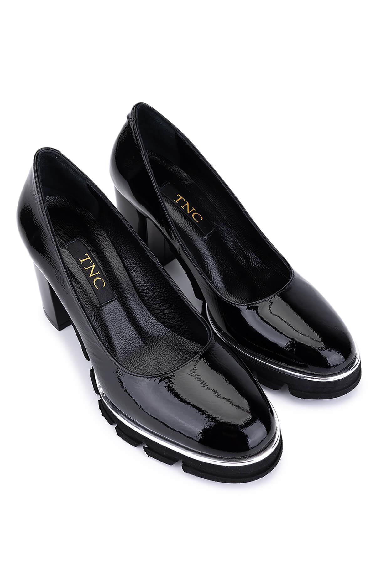 Tamer Tanca Kadın Hakiki Deri Siyah Rugan Topuklu Ayakkabı