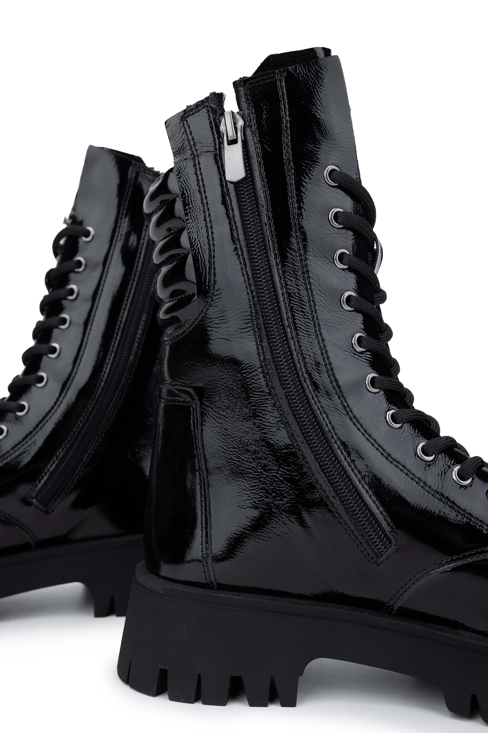 Tamer Tanca Kadın Hakiki Deri Siyah Rugan Casual Bot