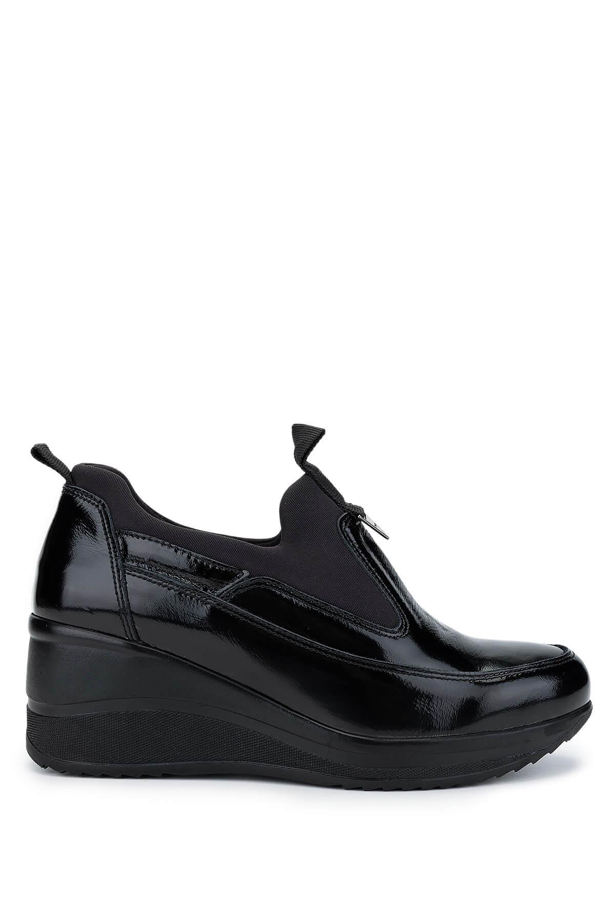 Tamer Tanca Kadın Hakiki Deri Siyah Rugan Casual Ayakkabı