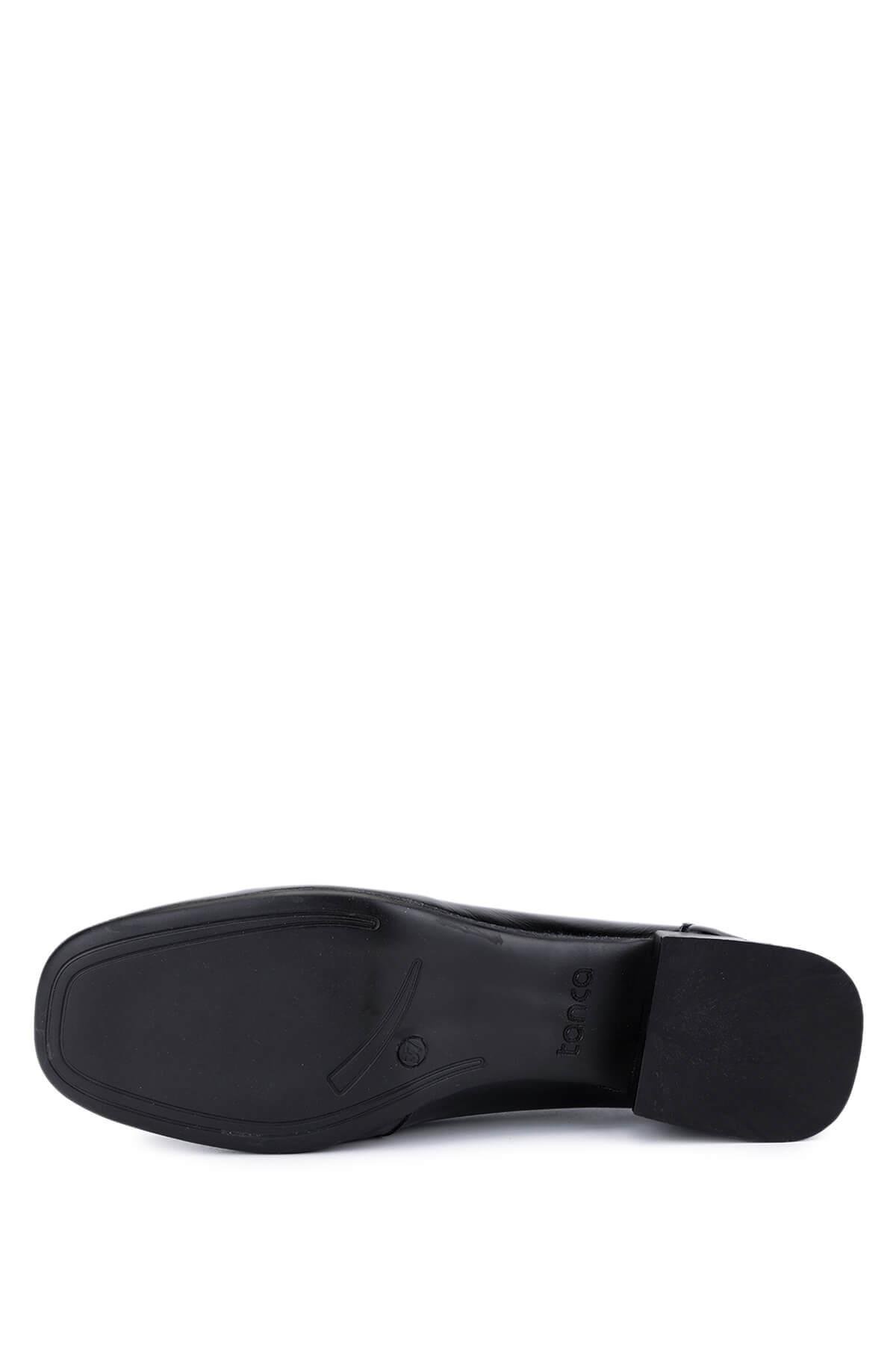 Tamer Tanca Kadın Hakiki Deri Siyah Rugan Loafer Ayakkabı